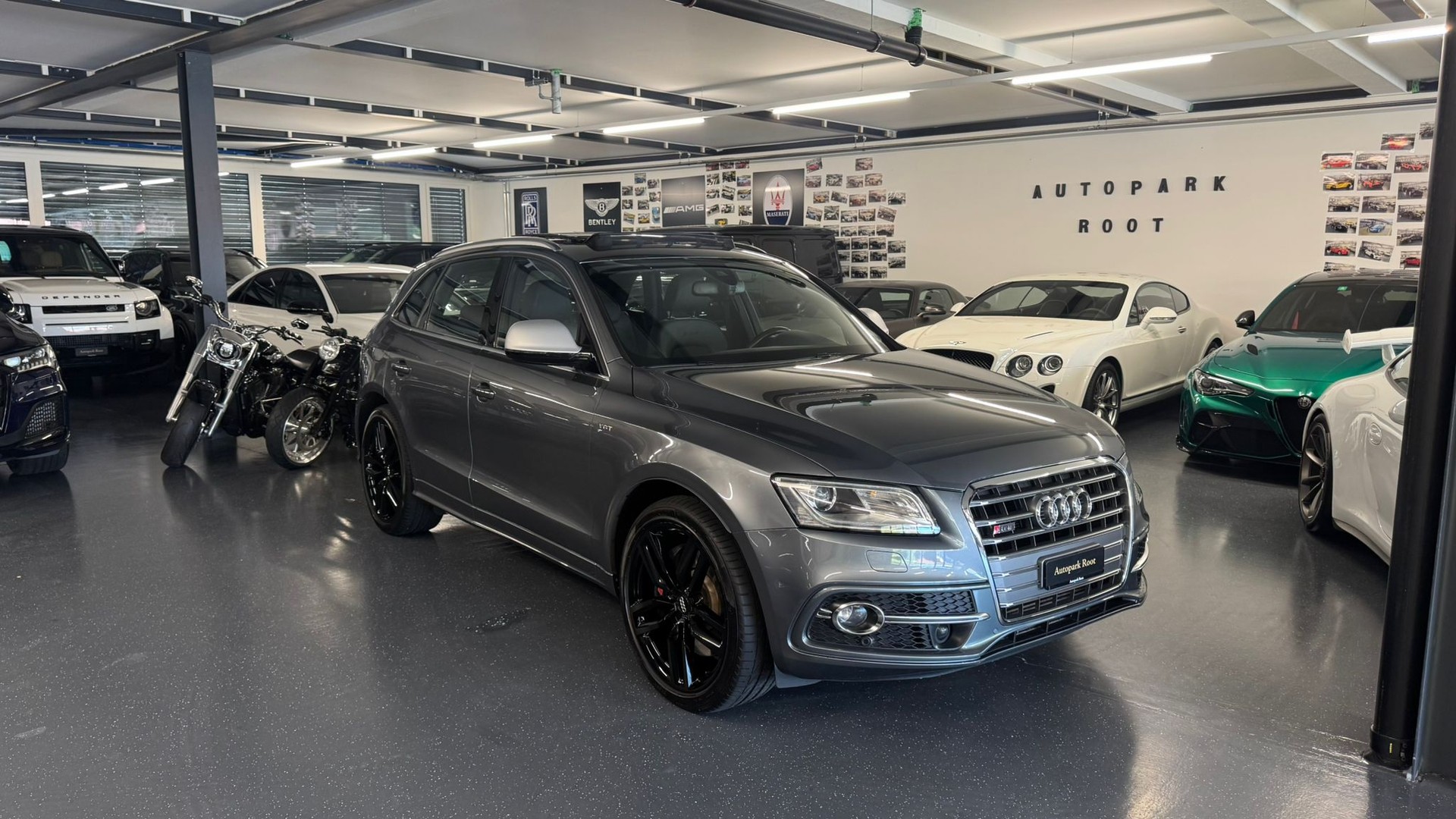 AUDI SQ5 3.0 TDI quattro tiptronic-showroom-element-1