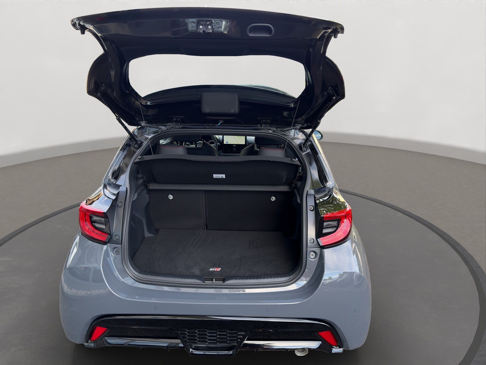 TOYOTA Yaris 1.5 GR Sport e-CVT-image-5