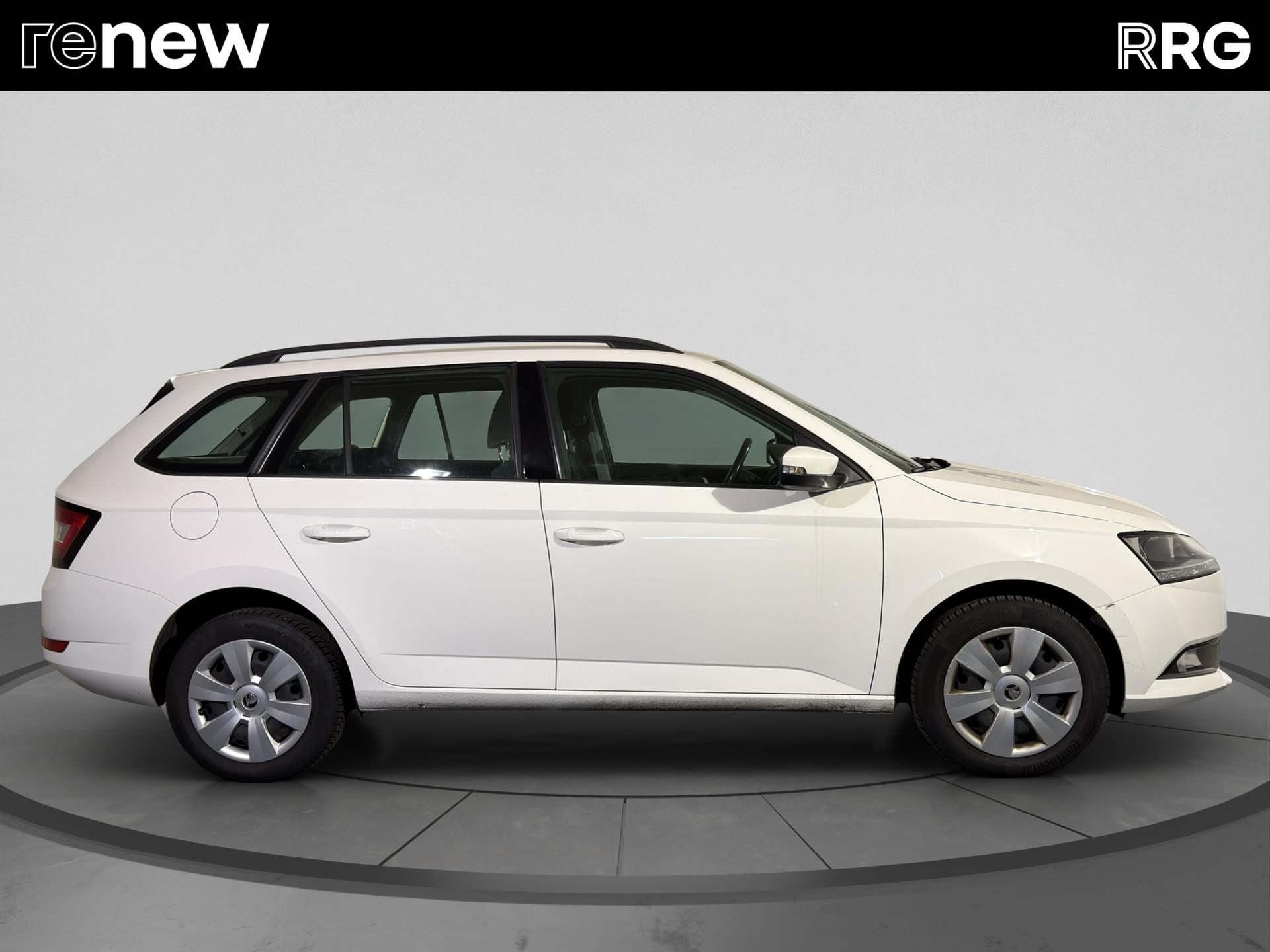 SKODA Fabia Combi 1.0 TSI Ambition-showroom-element-1