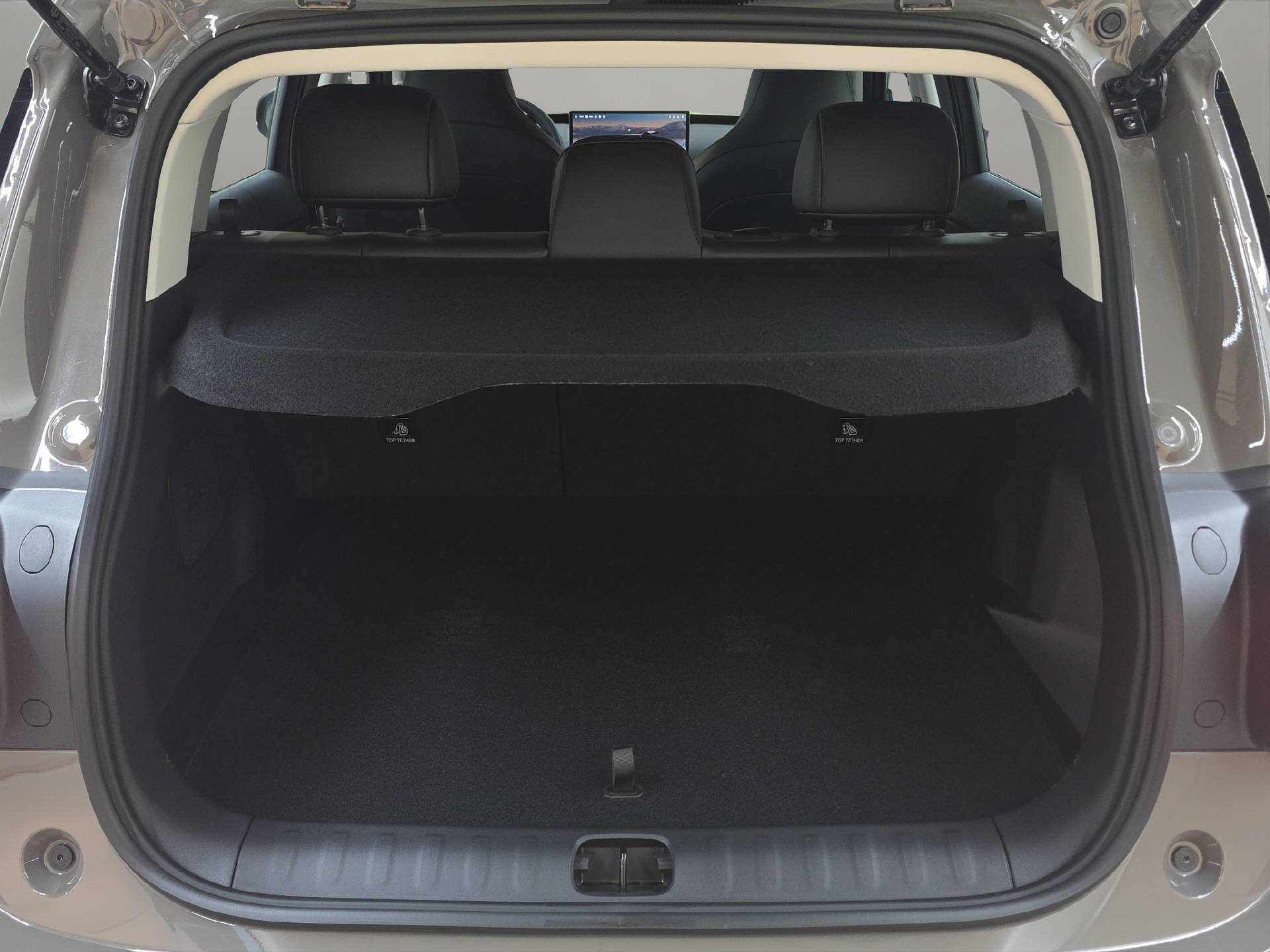 LEAPMOTOR B03X EV-image-15
