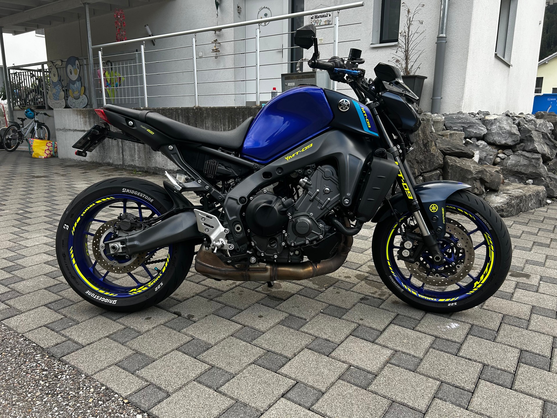 YAMAHA MT-09-image-0