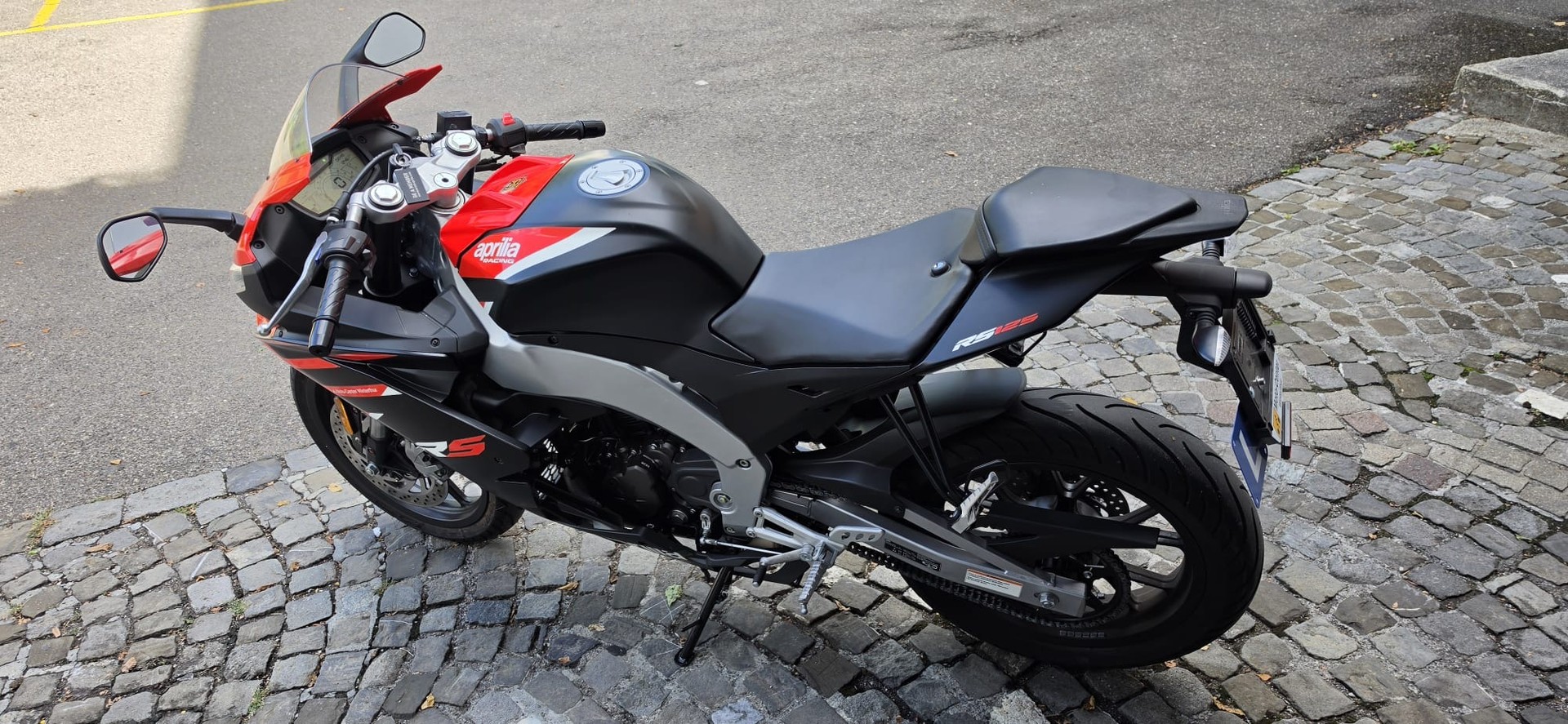 APRILIA RS 125 i.e. ABS-image-2
