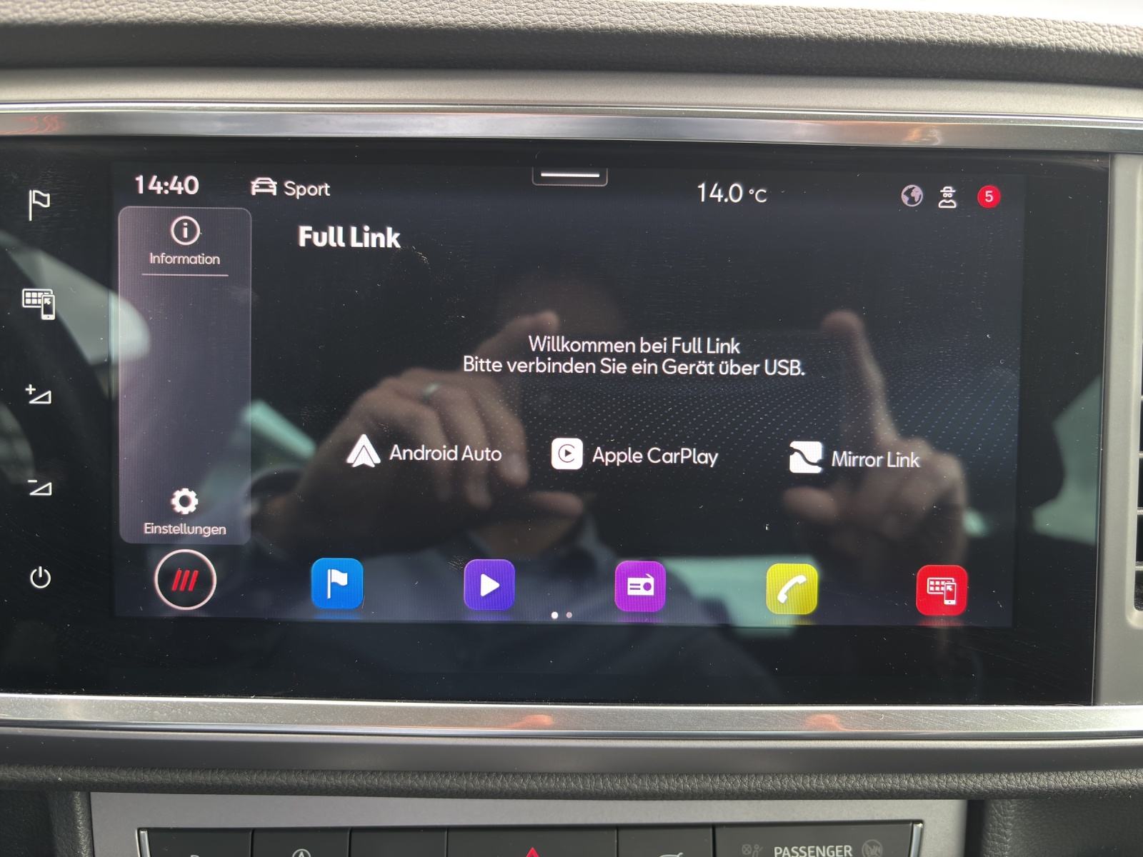 SEAT Ateca 2.0 TSI FR 4Drive DSG mit AHK & Fahrerassistenzpaket-image-23