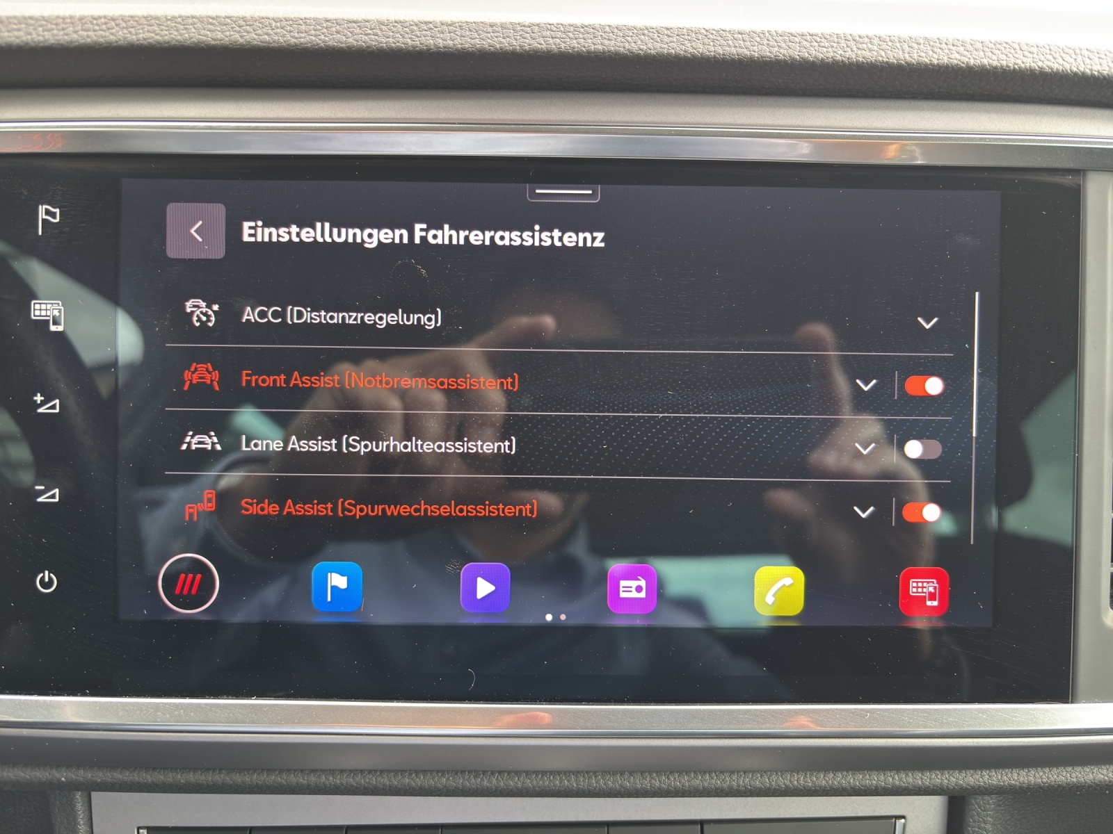 SEAT Ateca 2.0 TSI FR 4Drive DSG mit AHK & Fahrerassistenzpaket-image-25