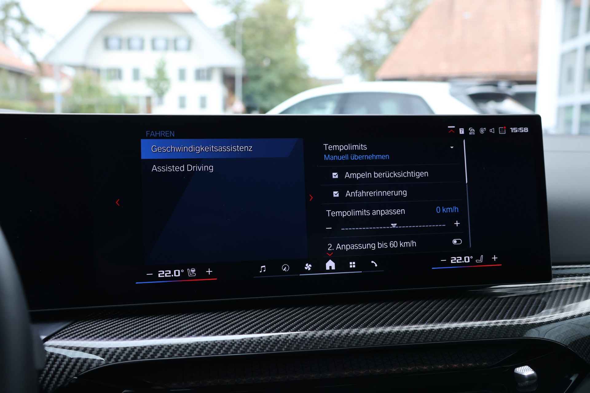 BMW M4 Coupé Competition M xDrive (CH)-image-28