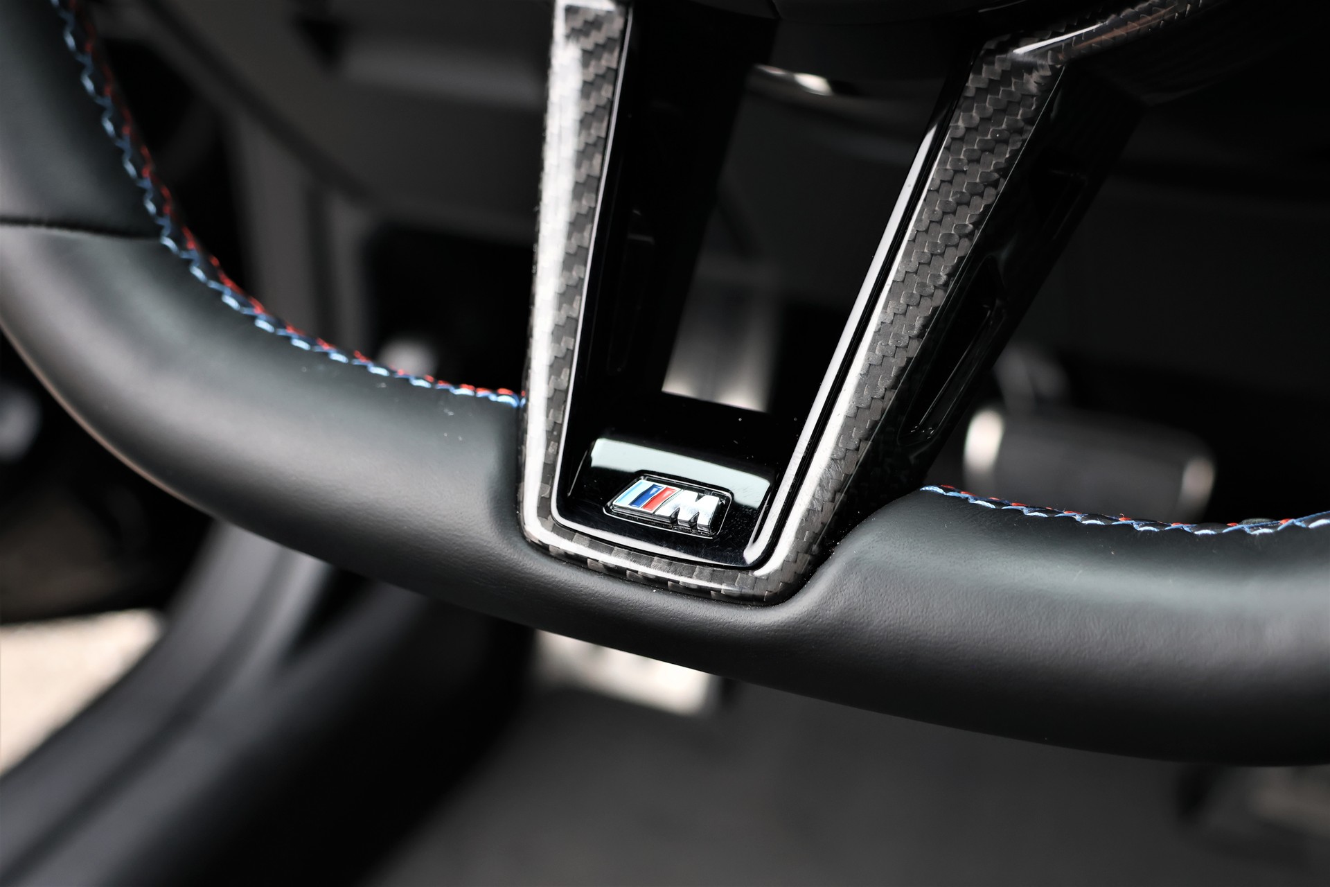BMW M4 Coupé Competition M xDrive (CH)-image-22