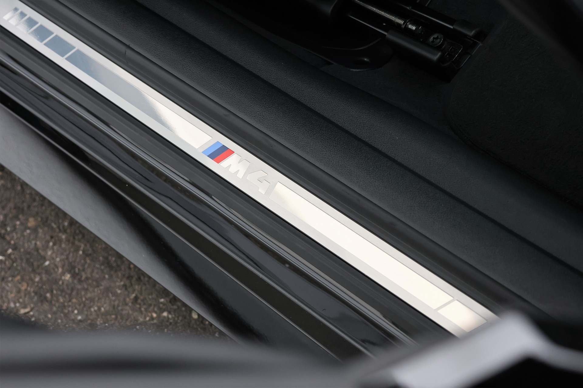 BMW M4 Coupé Competition M xDrive (CH)-image-20