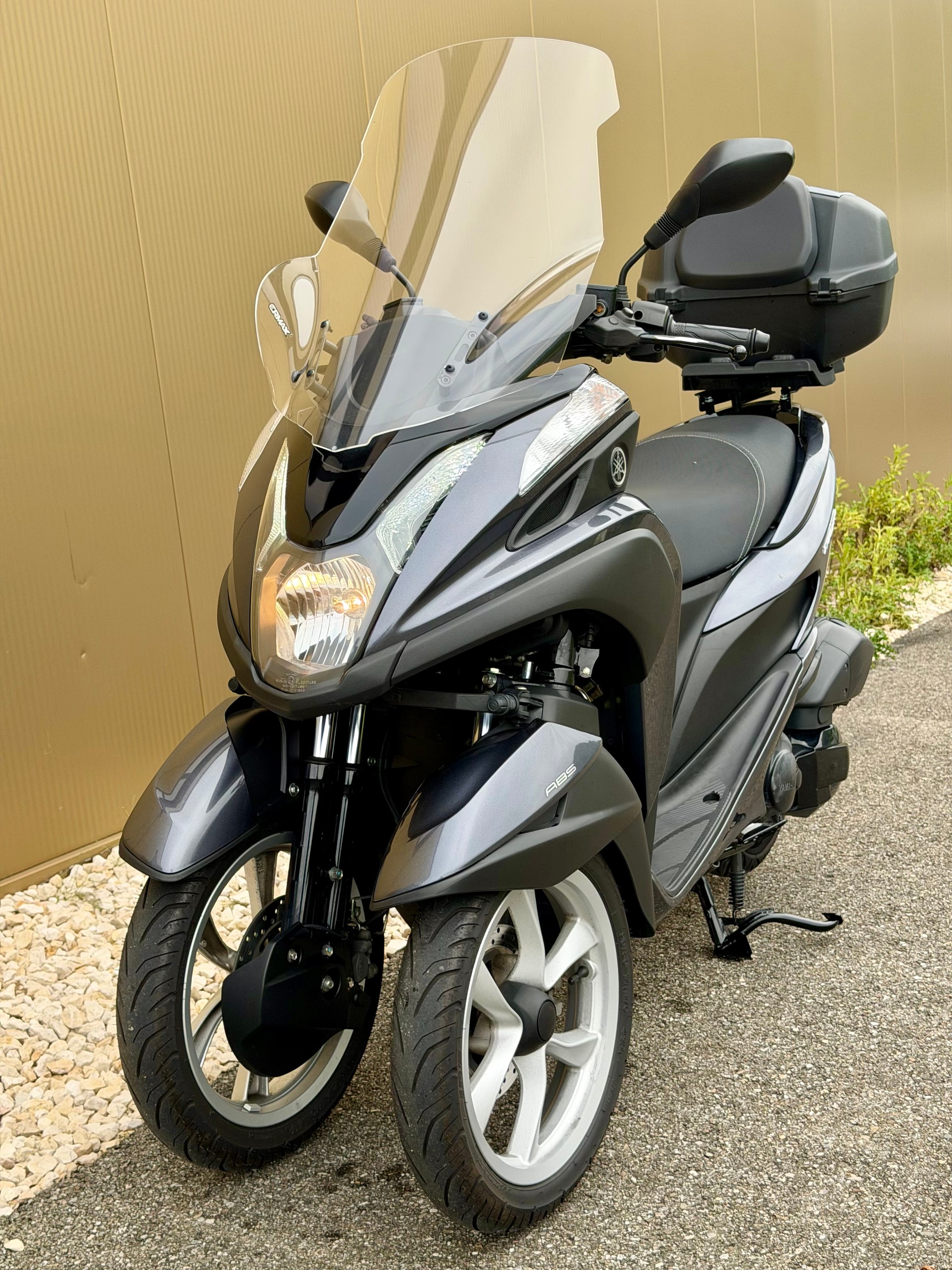 YAMAHA Tricity MW 125 UBS-image-7