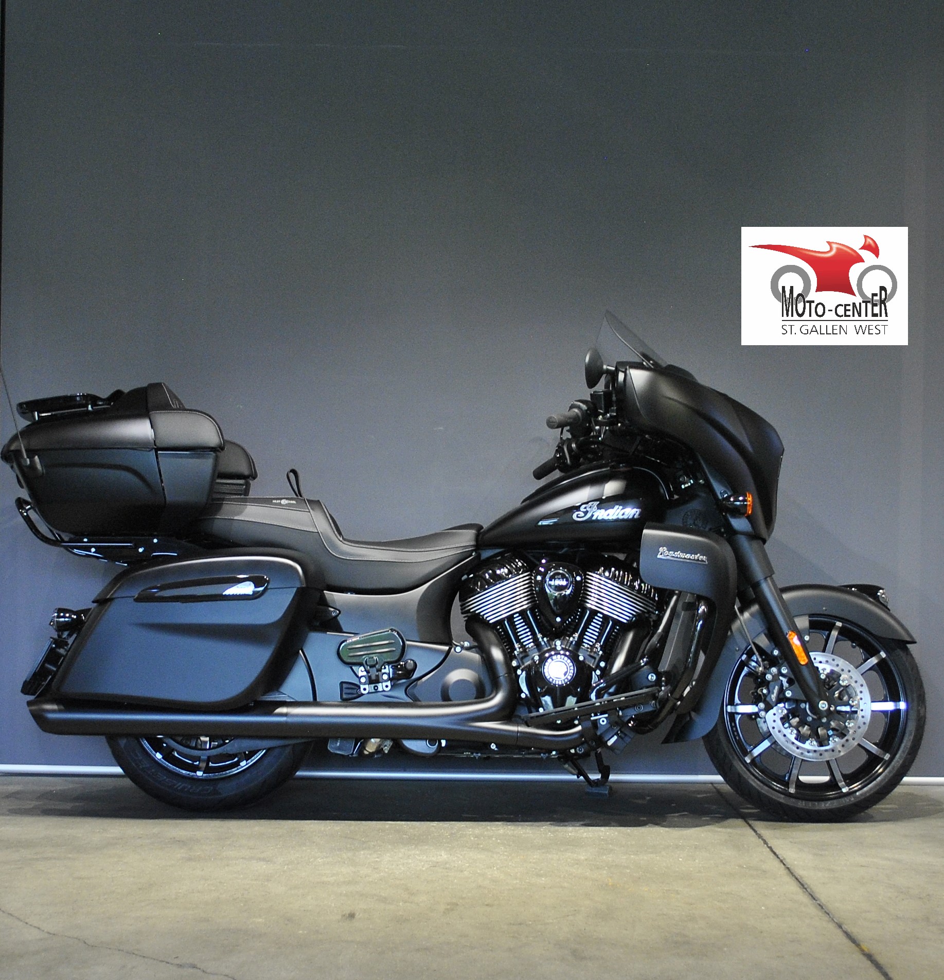 INDIAN Roadmaster Dark Horse-image-1