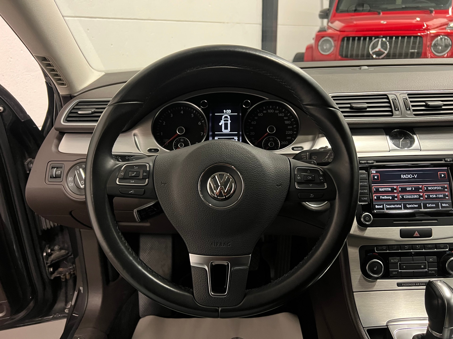 VW Passat Variant 1.8 TSI Highline DSG-image-25