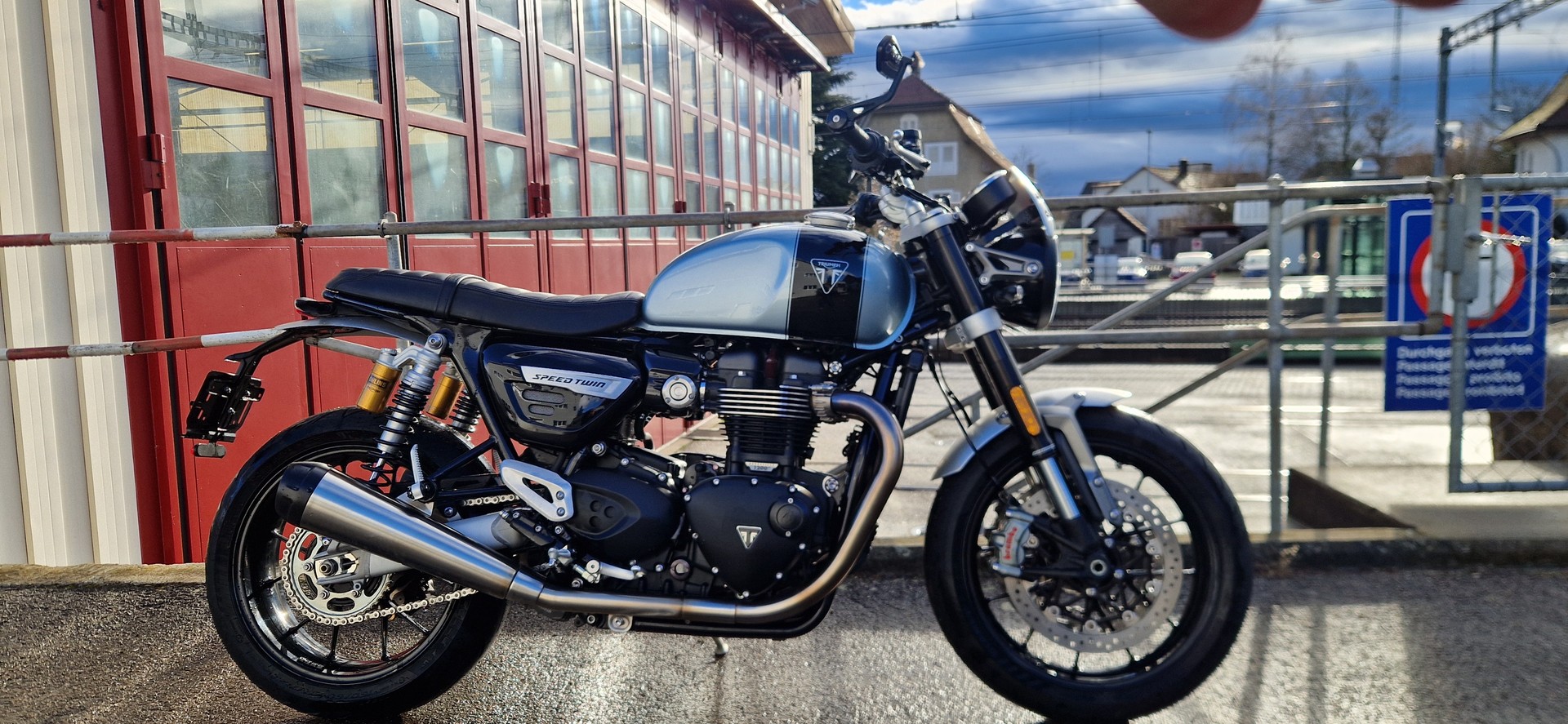TRIUMPH Speed Twin 1200 Breitling Edition