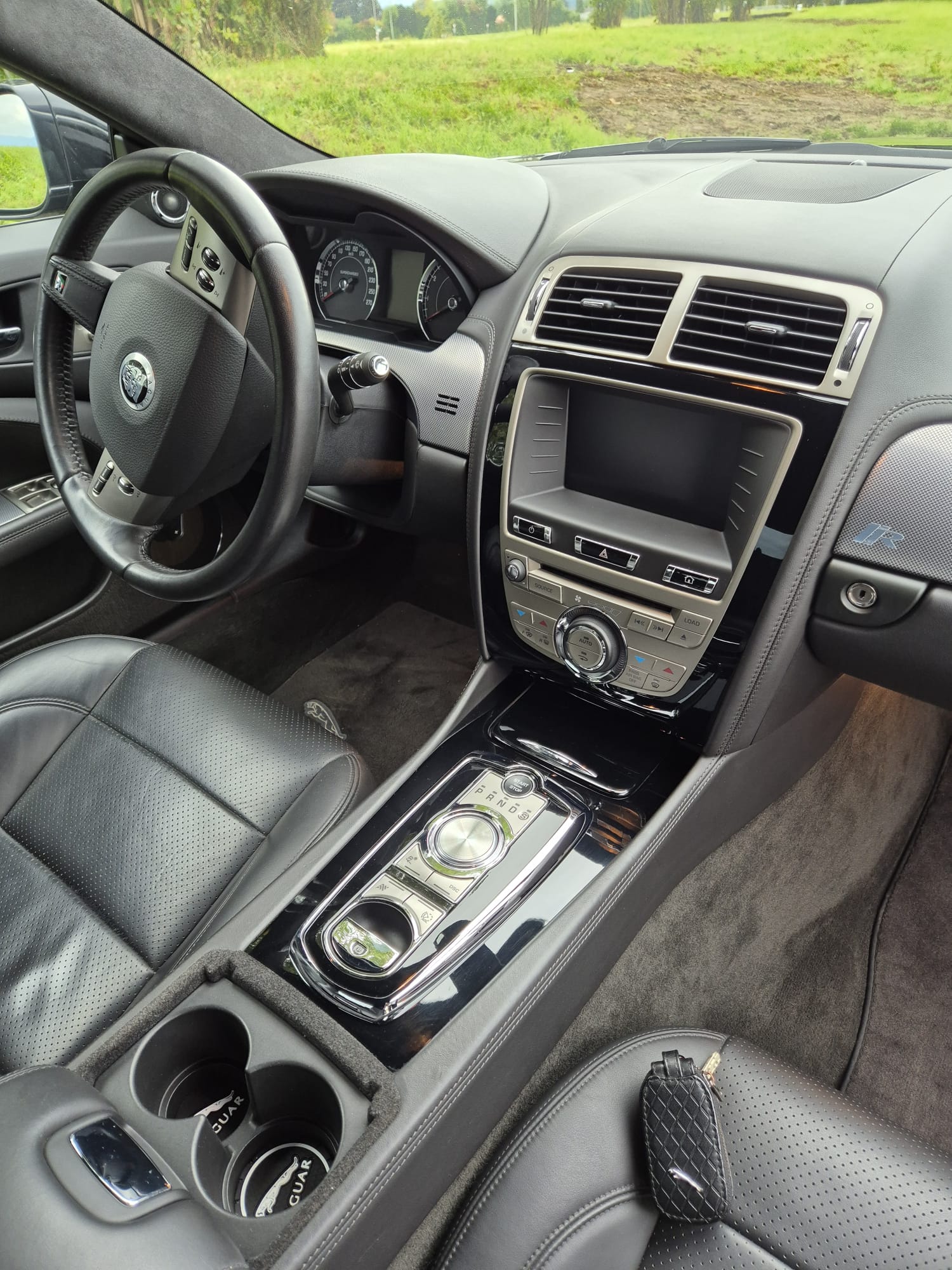 JAGUAR XKR 5.0 V8 SC Automatic-image-11