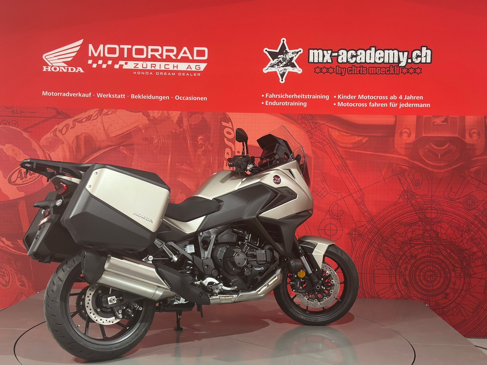 HONDA NT 1100 *Neufahrzeug*-image-7