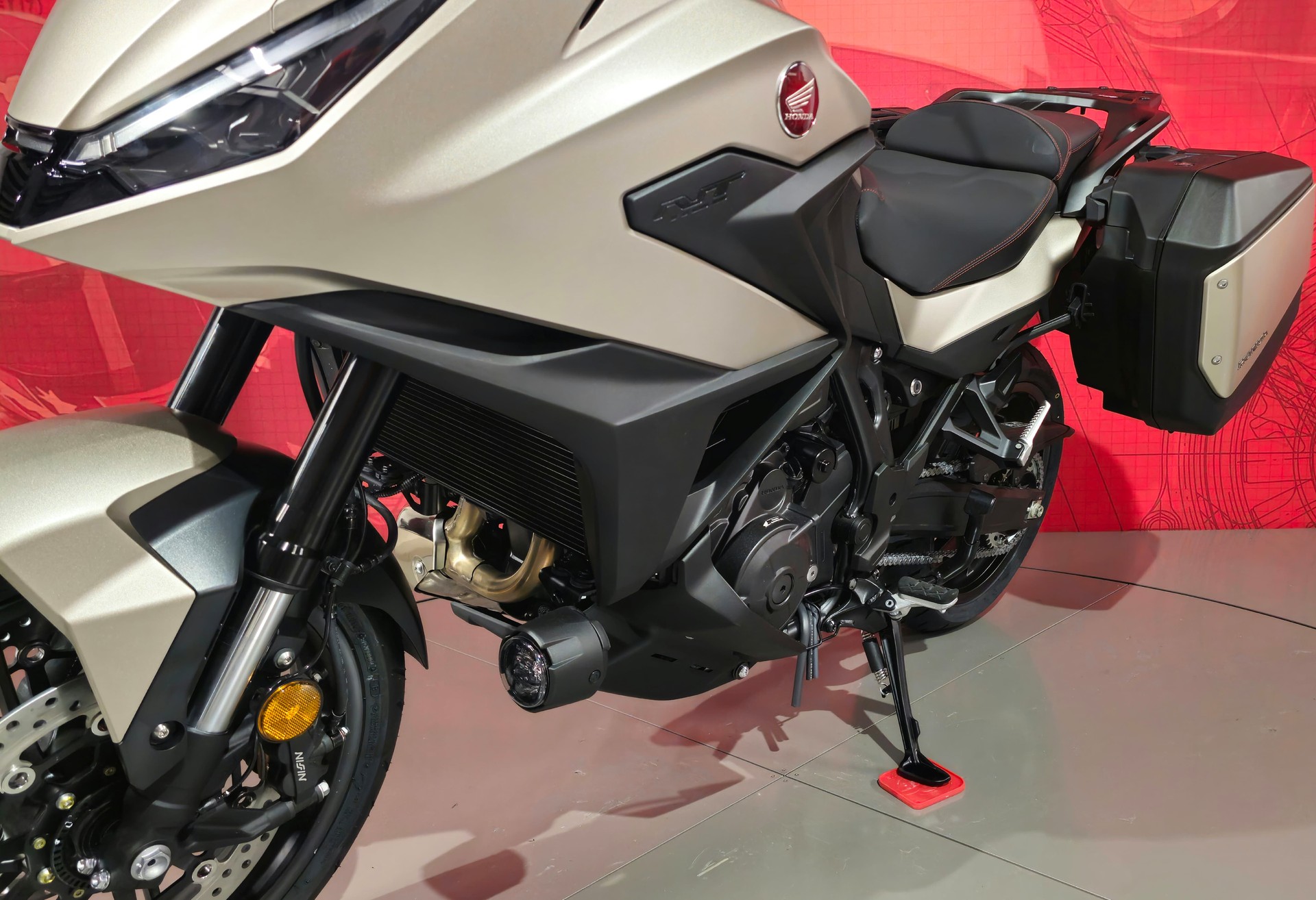 HONDA NT 1100 *Neufahrzeug*-image-9
