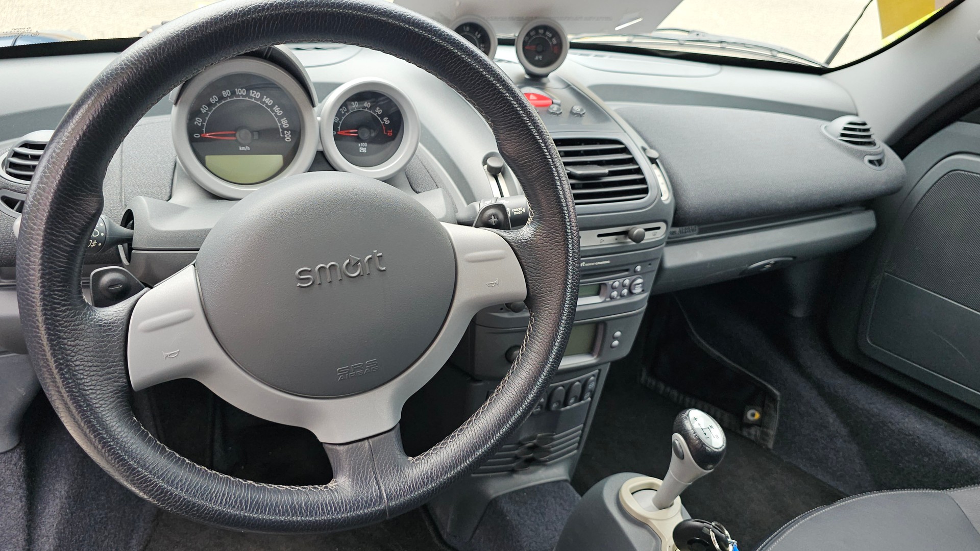 SMART roadster-coupé-image-7