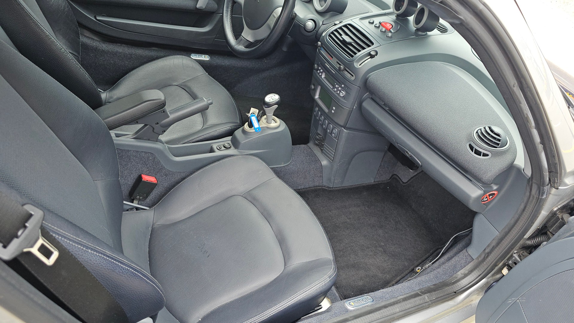 SMART roadster-coupé-image-8