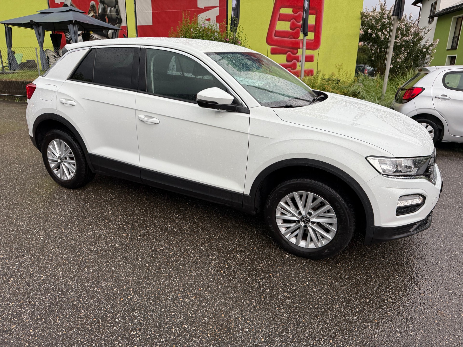 VW T-Roc 1.0 TSI Value-image-2