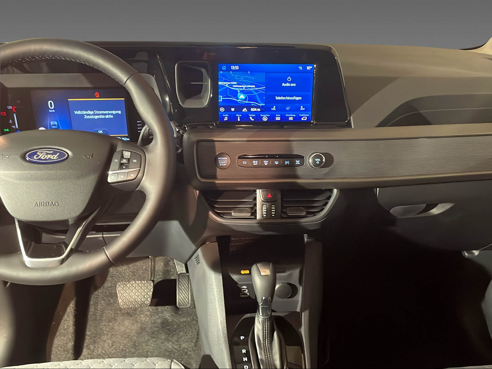 FORD Tourneo Courier 1.0 EcoBoost Titanium-image-6