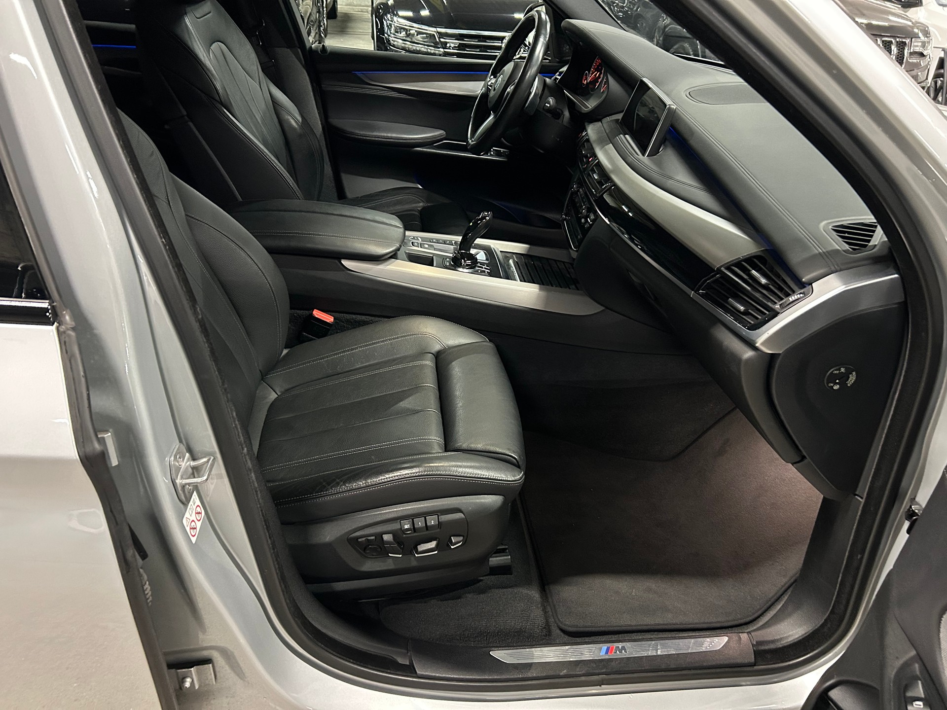BMW X5 xDrive 40e iPerformance Steptronic-image-13