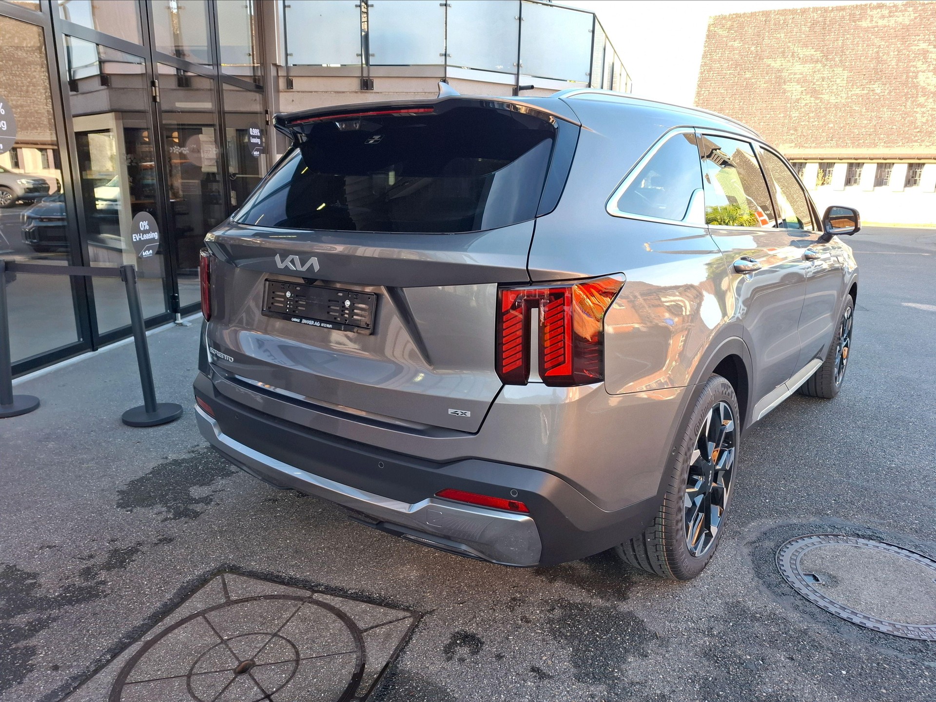 KIA Sorento 2.2 SmartD Style 7P-image-4