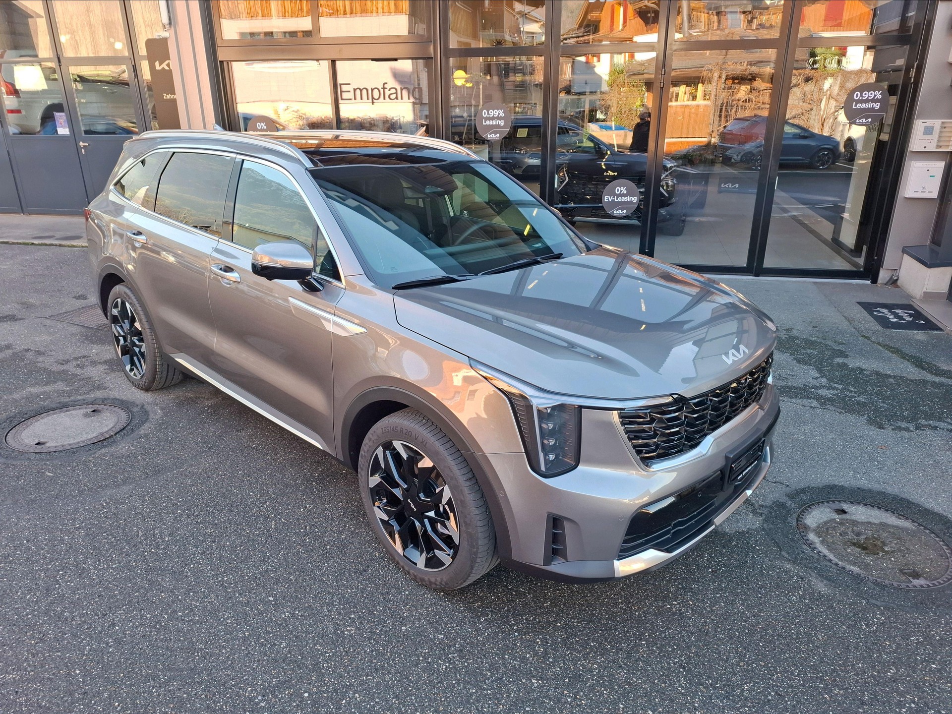 KIA Sorento 2.2 SmartD Style 7P-image-2