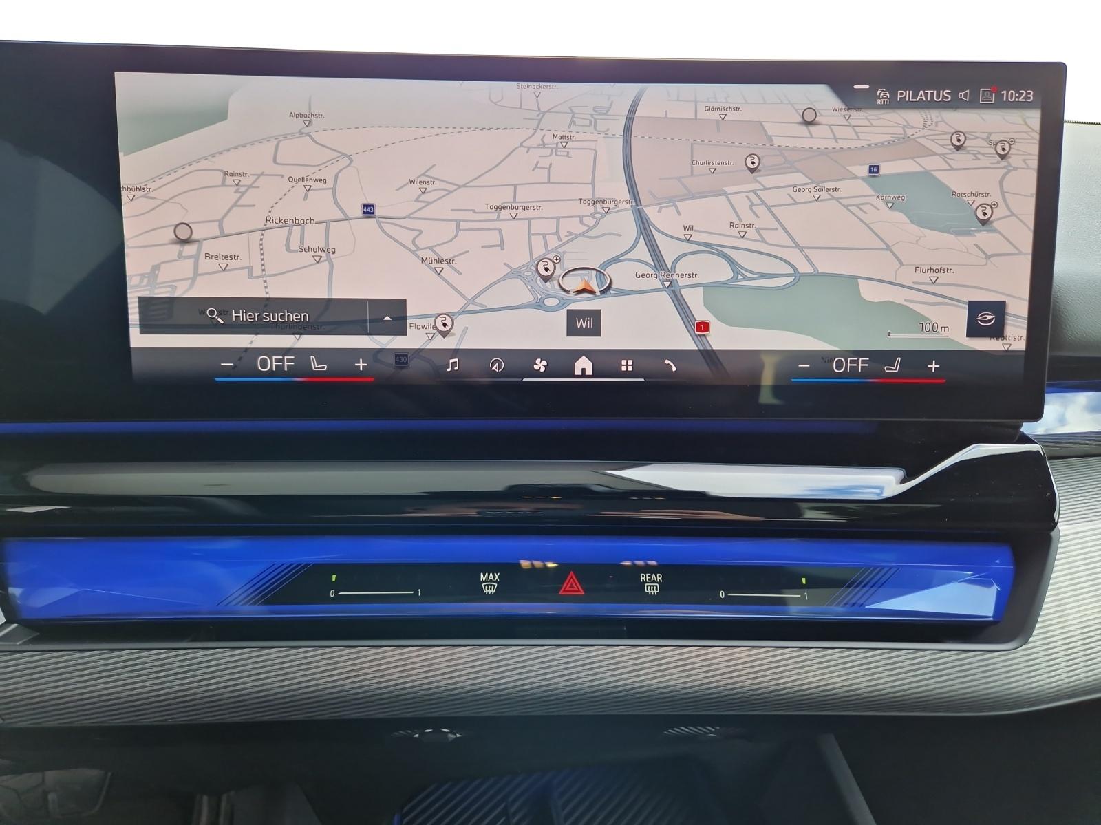 BMW 550e xDrive Limousine M Sport-showroom-element-1