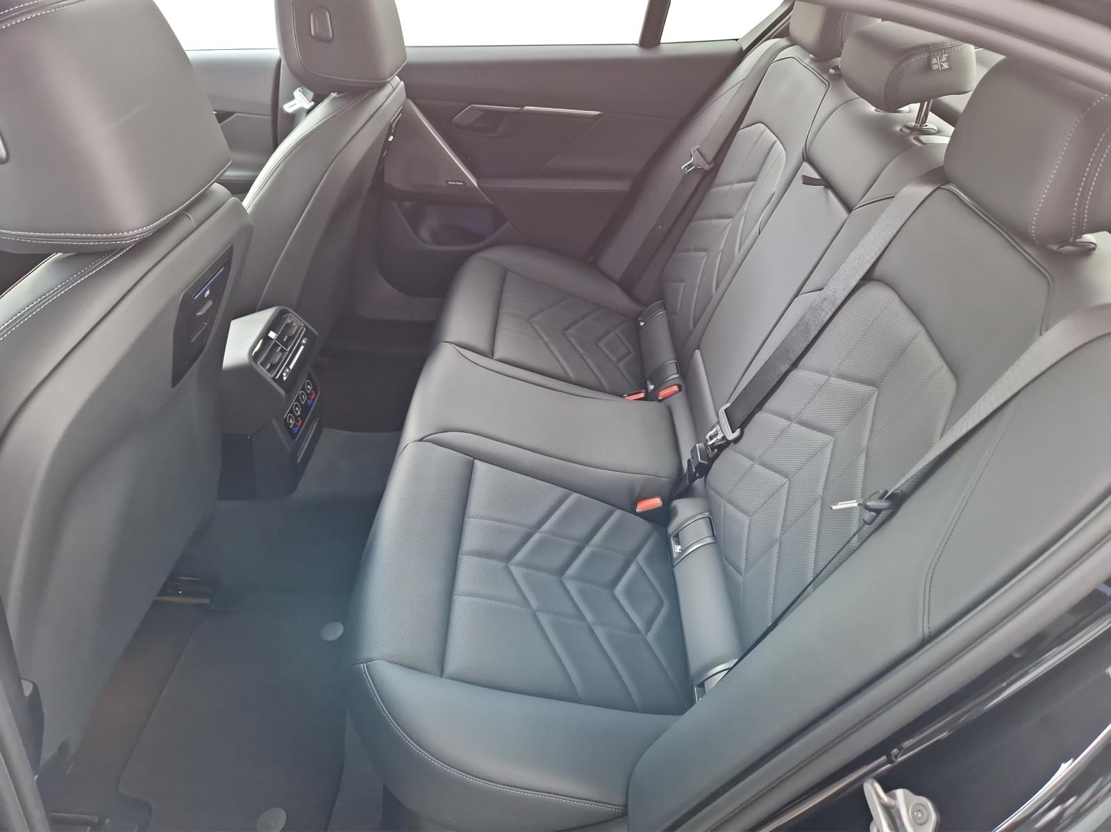 BMW 550e xDrive Limousine M Sport-image-6