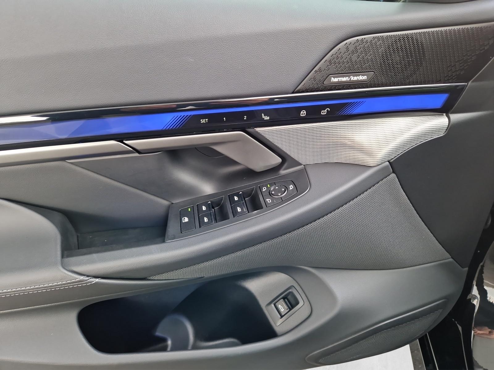 BMW 550e xDrive Limousine M Sport-image-17