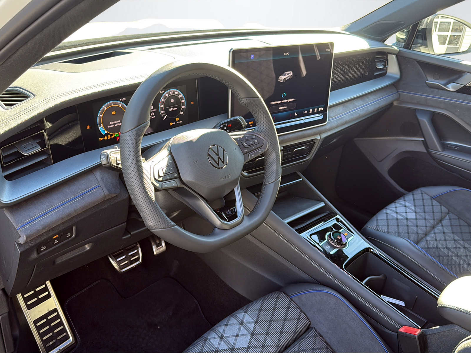 VW Tayron RL 2.0TSI 204PS 4M 2000ccm 204PS/150kW 4 Zylinder TSI Benzin-image-8