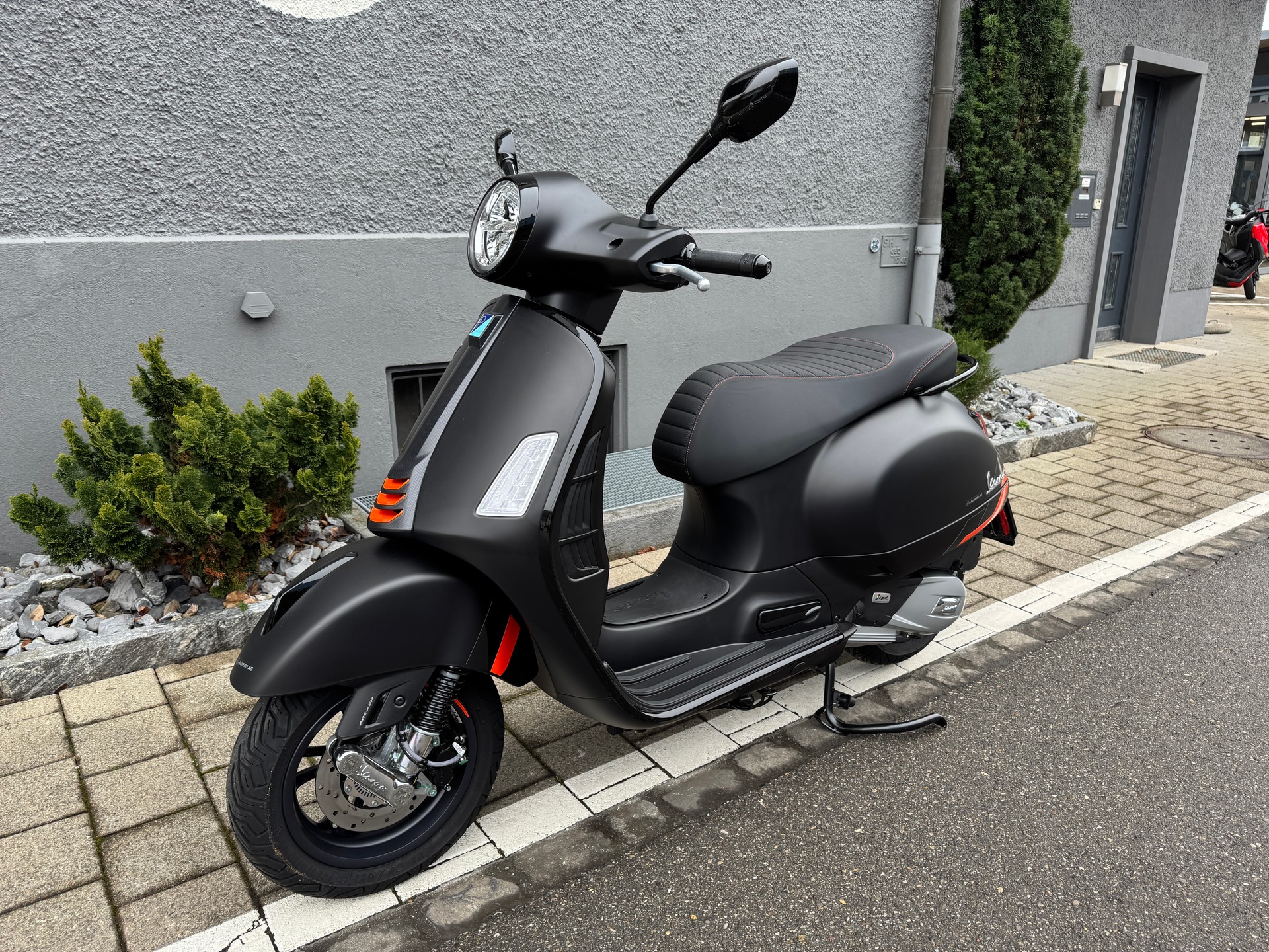 PIAGGIO Vespa GTS 125 Super Sport RST Euro 5+-image-1