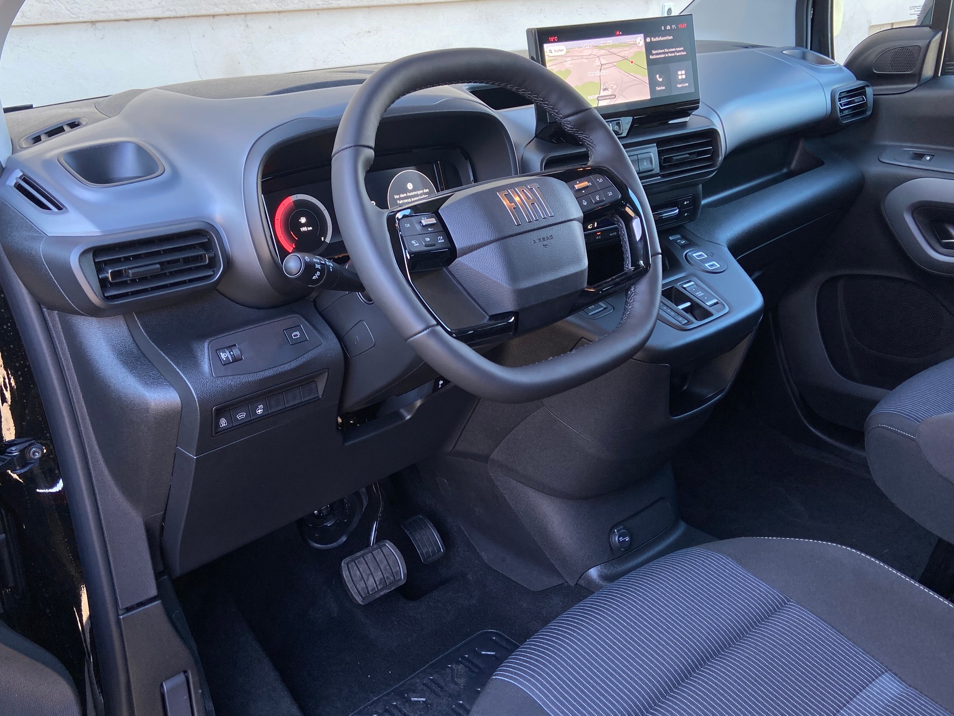 FIAT Doblo L2 1.5 BlueHDi Automat - 7 Plätze-image-4