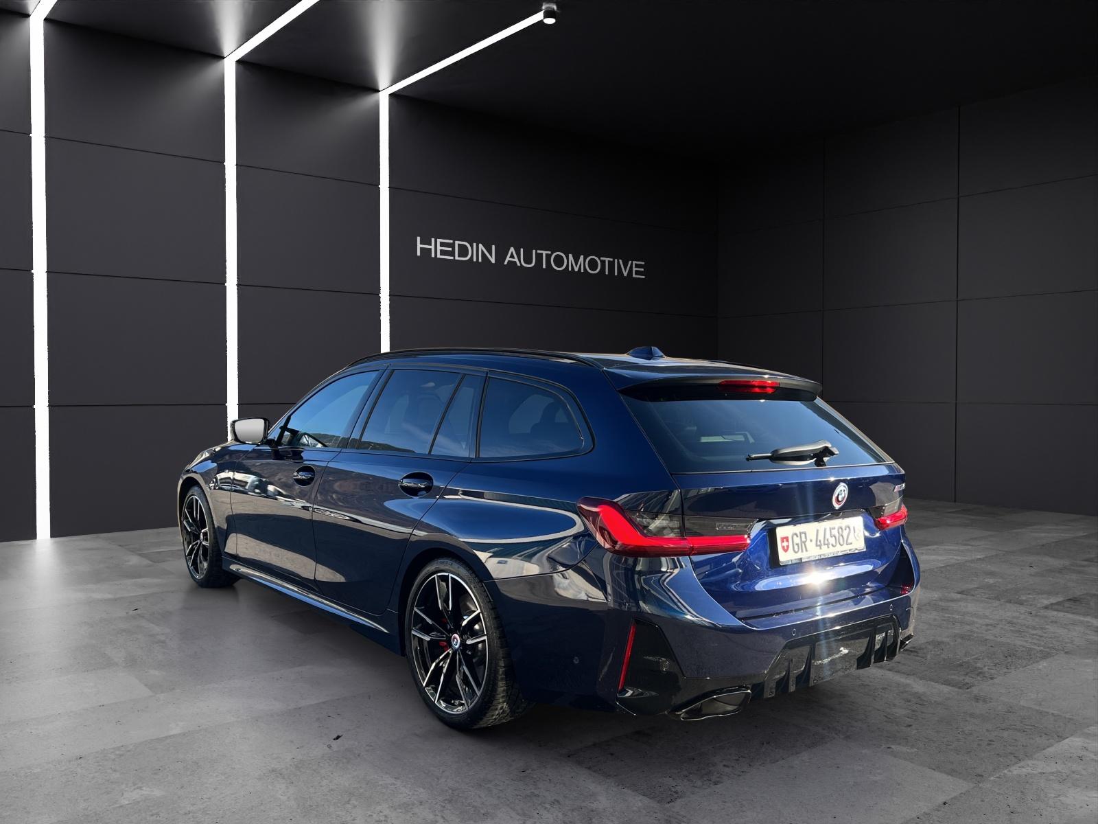 BMW M340i xDrive Touring-showroom-element-2