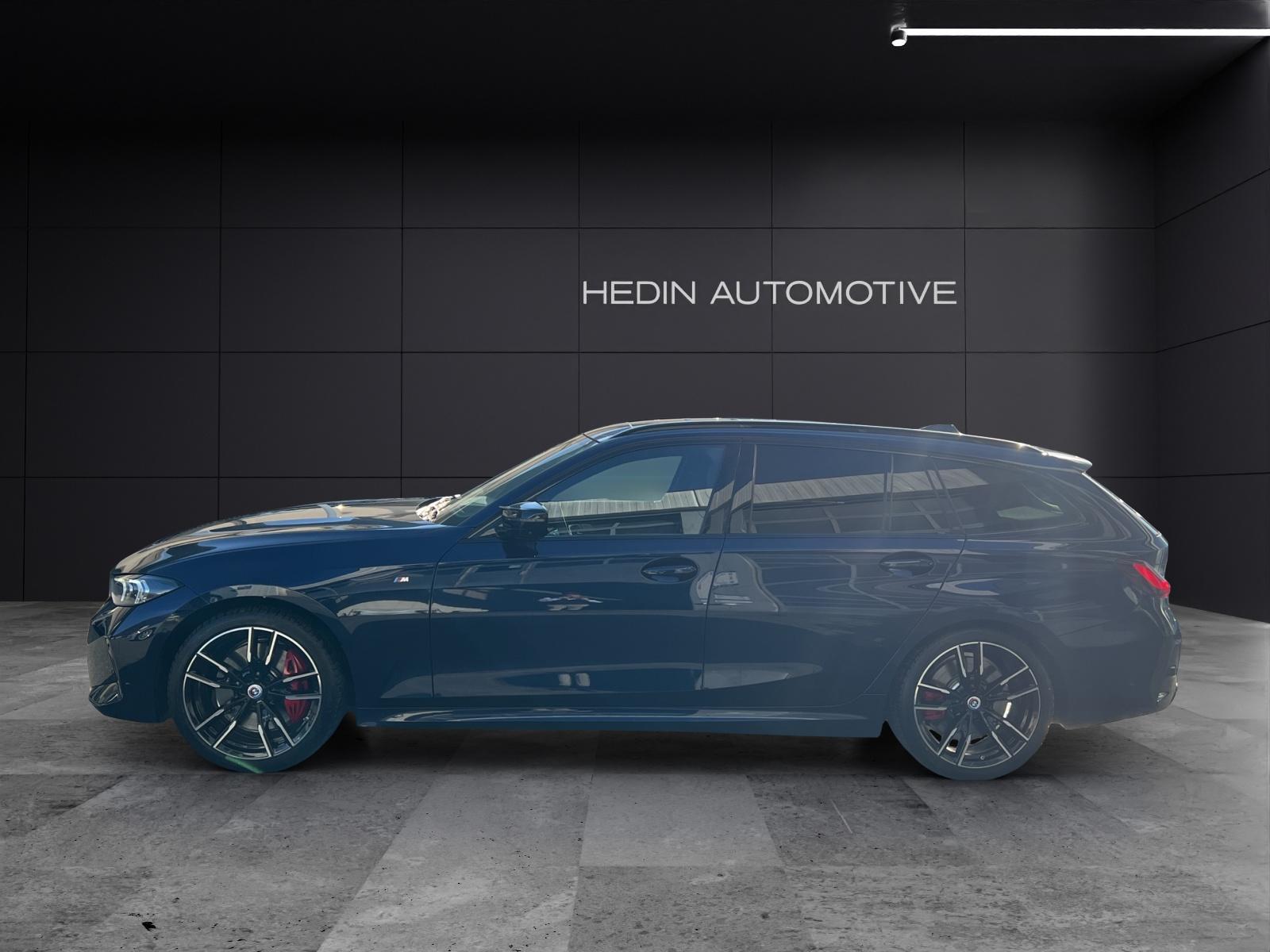 BMW M340i xDrive Touring-showroom-element-1