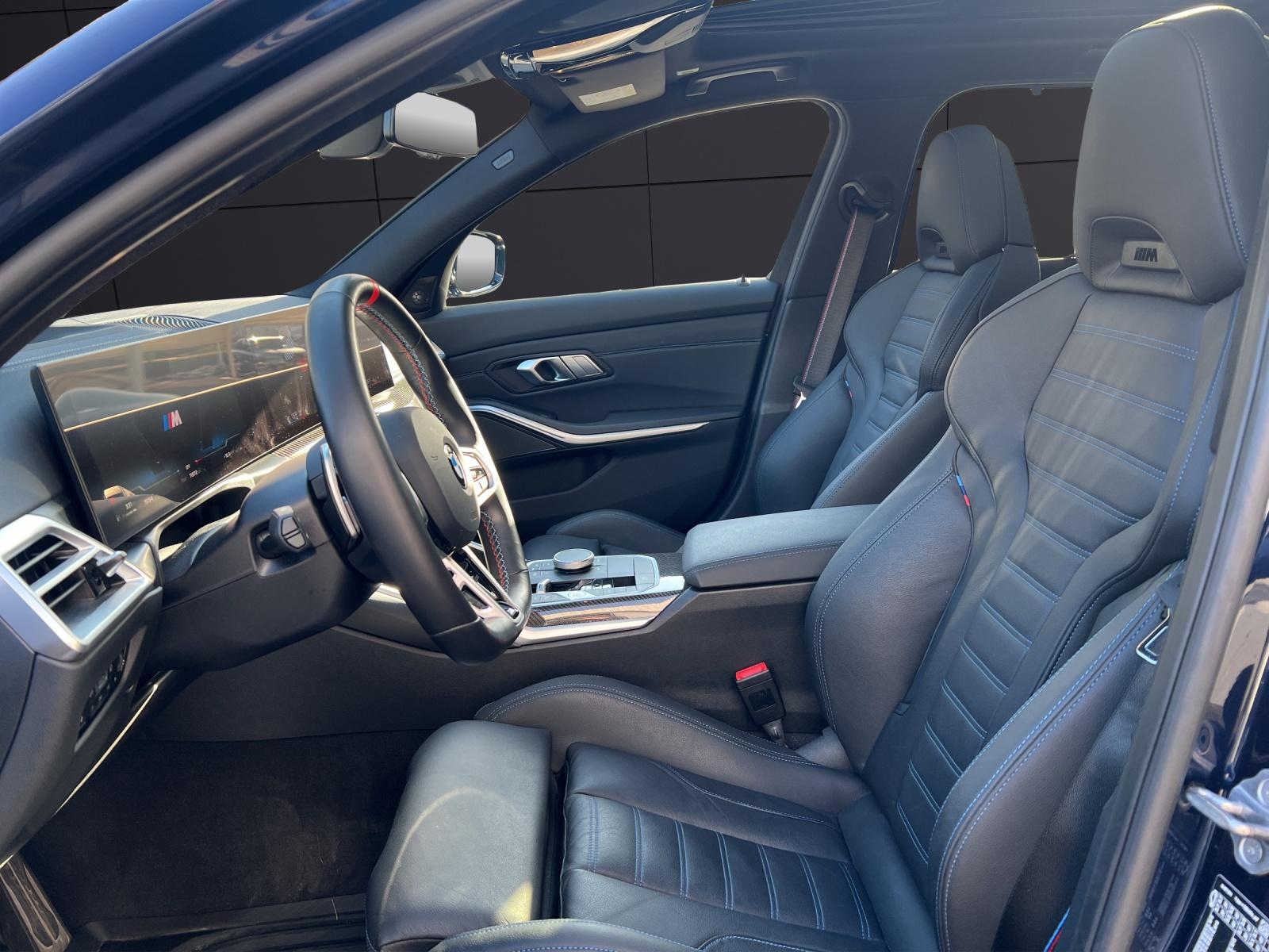 BMW M340i xDrive Touring-image-11