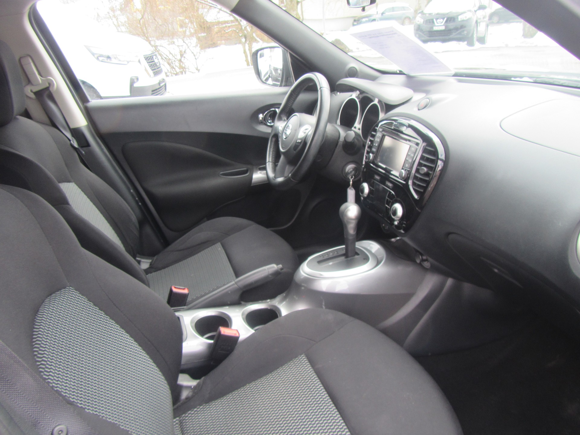 NISSAN Juke 1.6 acenta Xtronic CVT-image-4