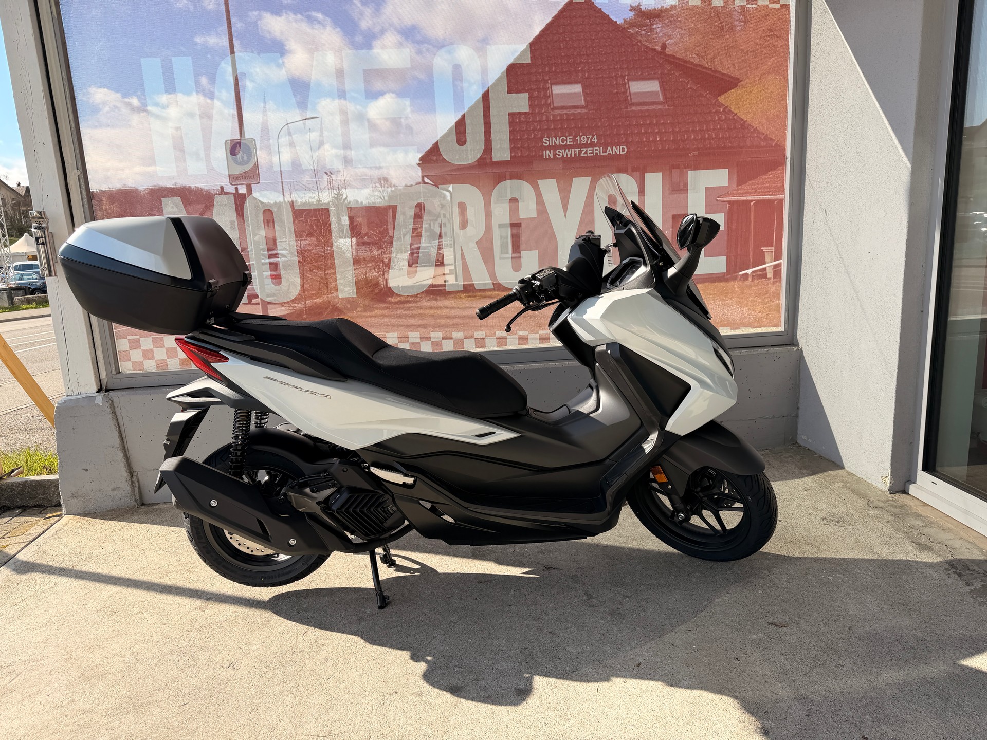 HONDA Nss 125 Forza Smart TopBox-image-3
