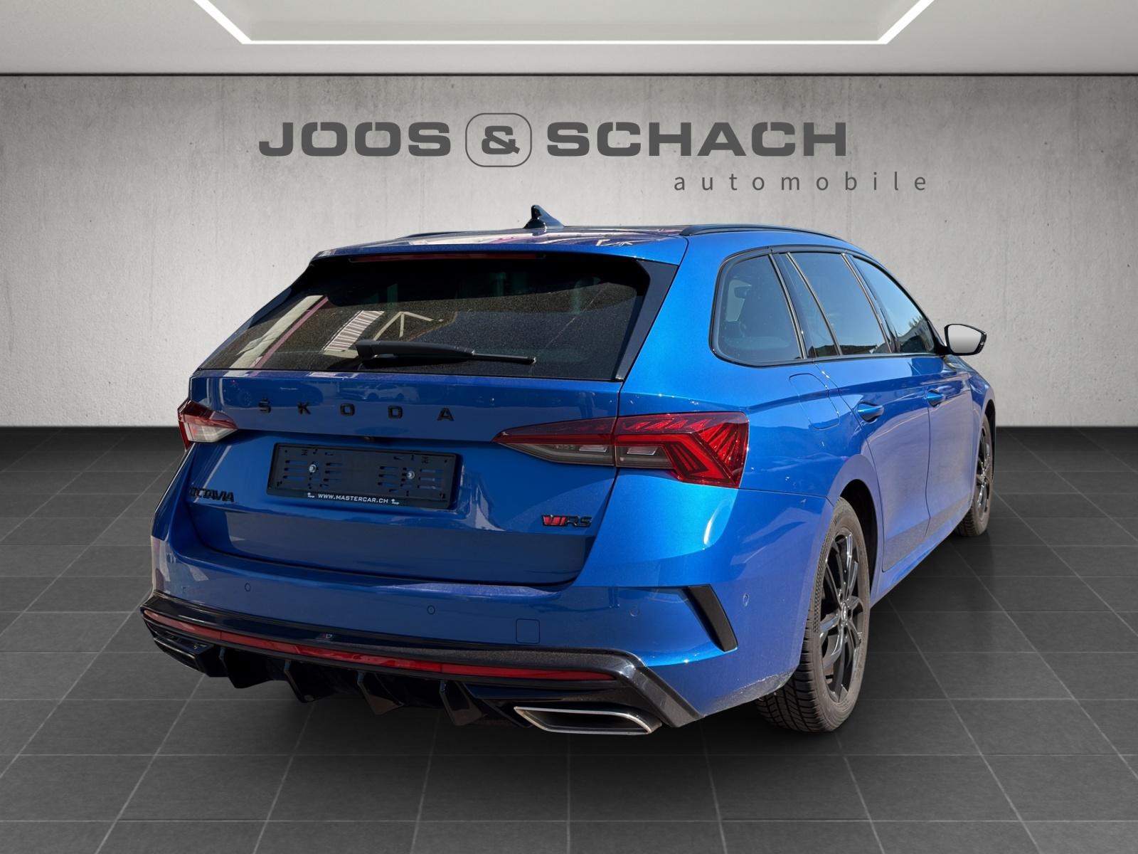 SKODA Octavia Combi 2.0 TDI RS 4x4 DSG-image-4