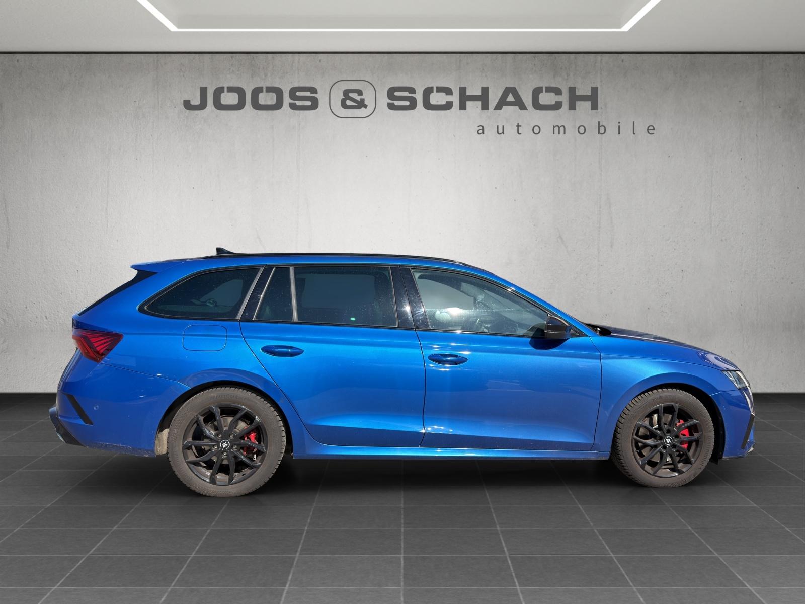 SKODA Octavia Combi 2.0 TDI RS 4x4 DSG-showroom-element-3