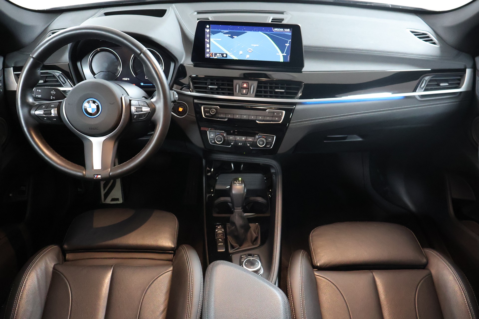 BMW X1 xDrive 25e M Sport Steptronic-image-9