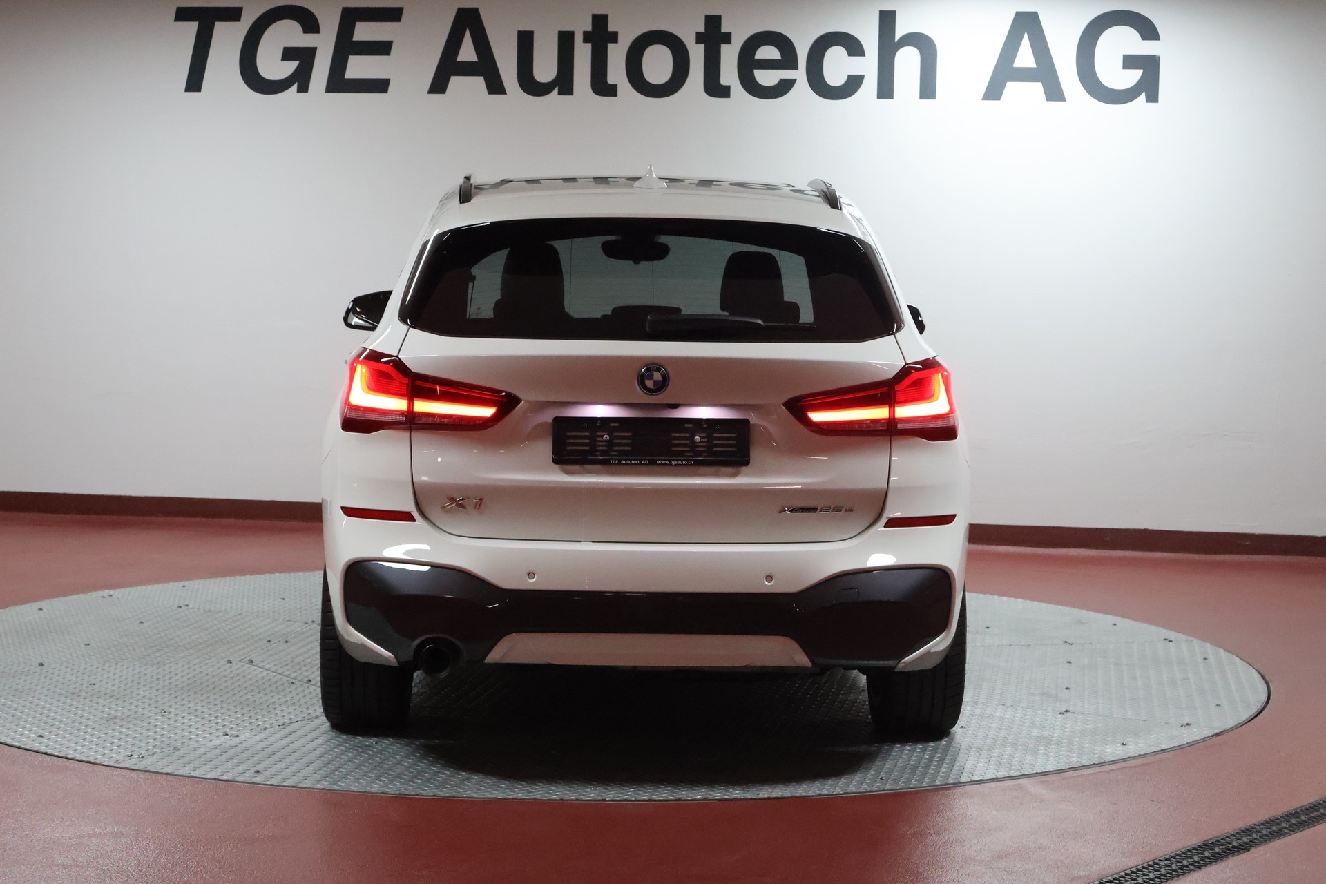 BMW X1 xDrive 25e M Sport Steptronic-image-20