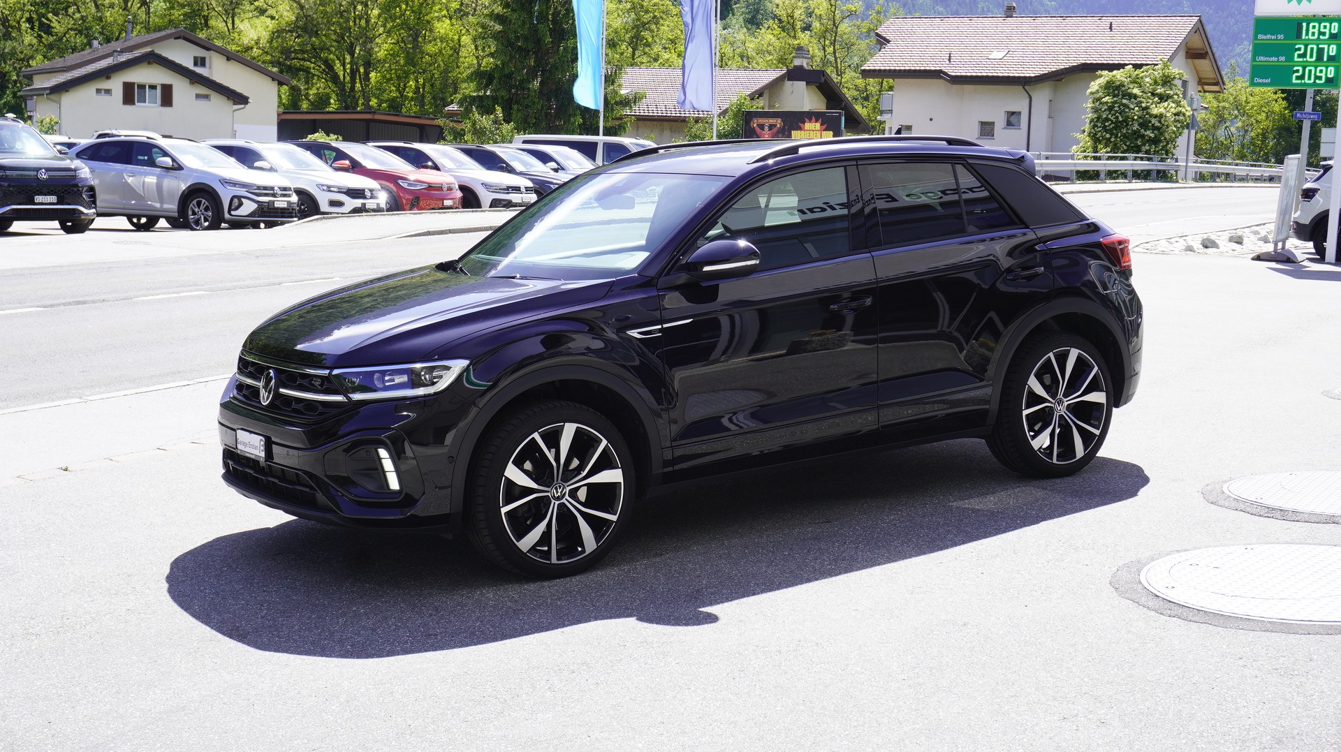 VW T-Roc 2.0 TSI R-Line DSG 4Motion-image-11