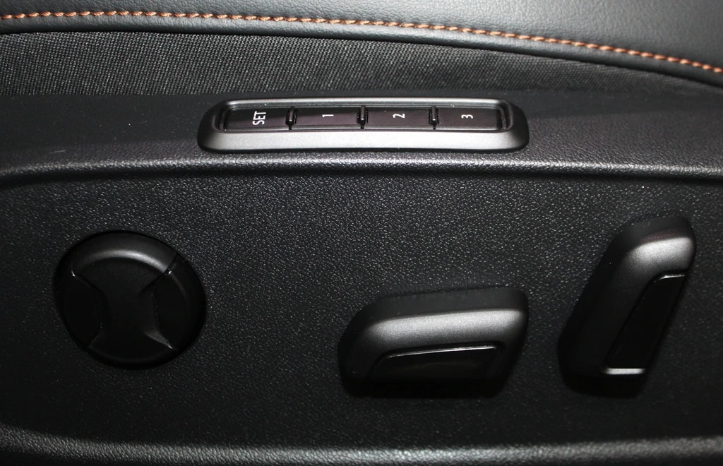 CUPRA Formentor 2.0TSI VZ 4Drive DSG / Anhängerkupplung/ CH-Fahrzeug mit Werksgarantie-image-17