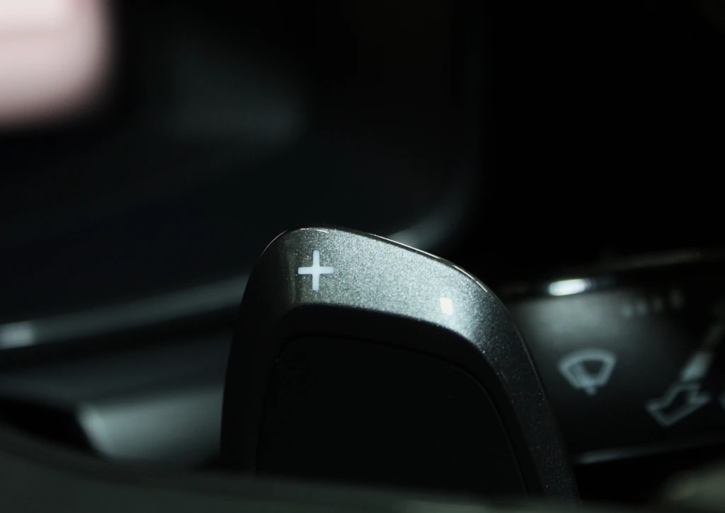 CUPRA Formentor 2.0TSI VZ 4Drive DSG / Anhängerkupplung/ CH-Fahrzeug mit Werksgarantie-image-16