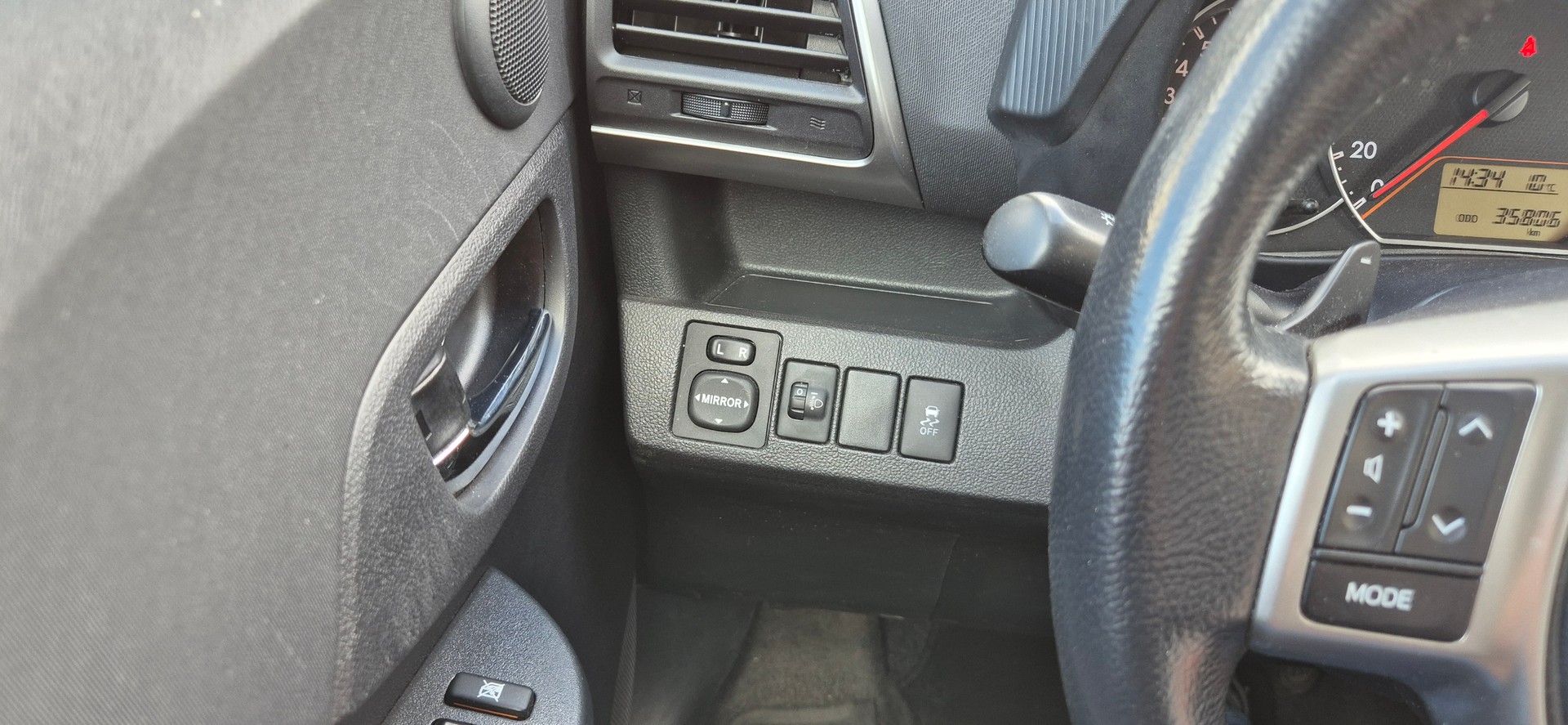 TOYOTA 1.33 VVT-i Linea Sol MdS-image-17