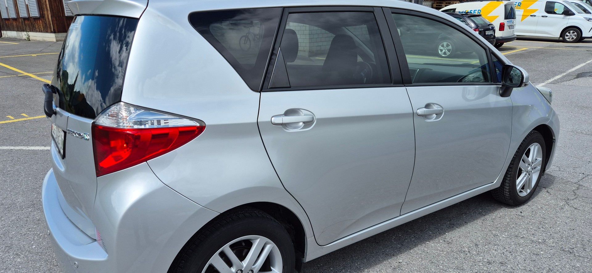 TOYOTA 1.33 VVT-i Linea Sol MdS-image-3