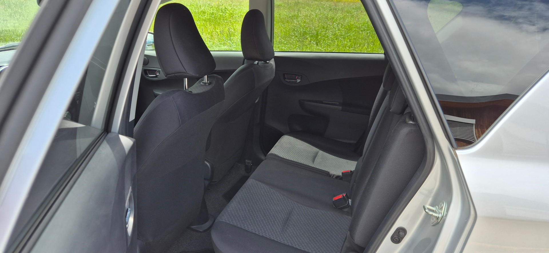 TOYOTA 1.33 VVT-i Linea Sol MdS-image-6