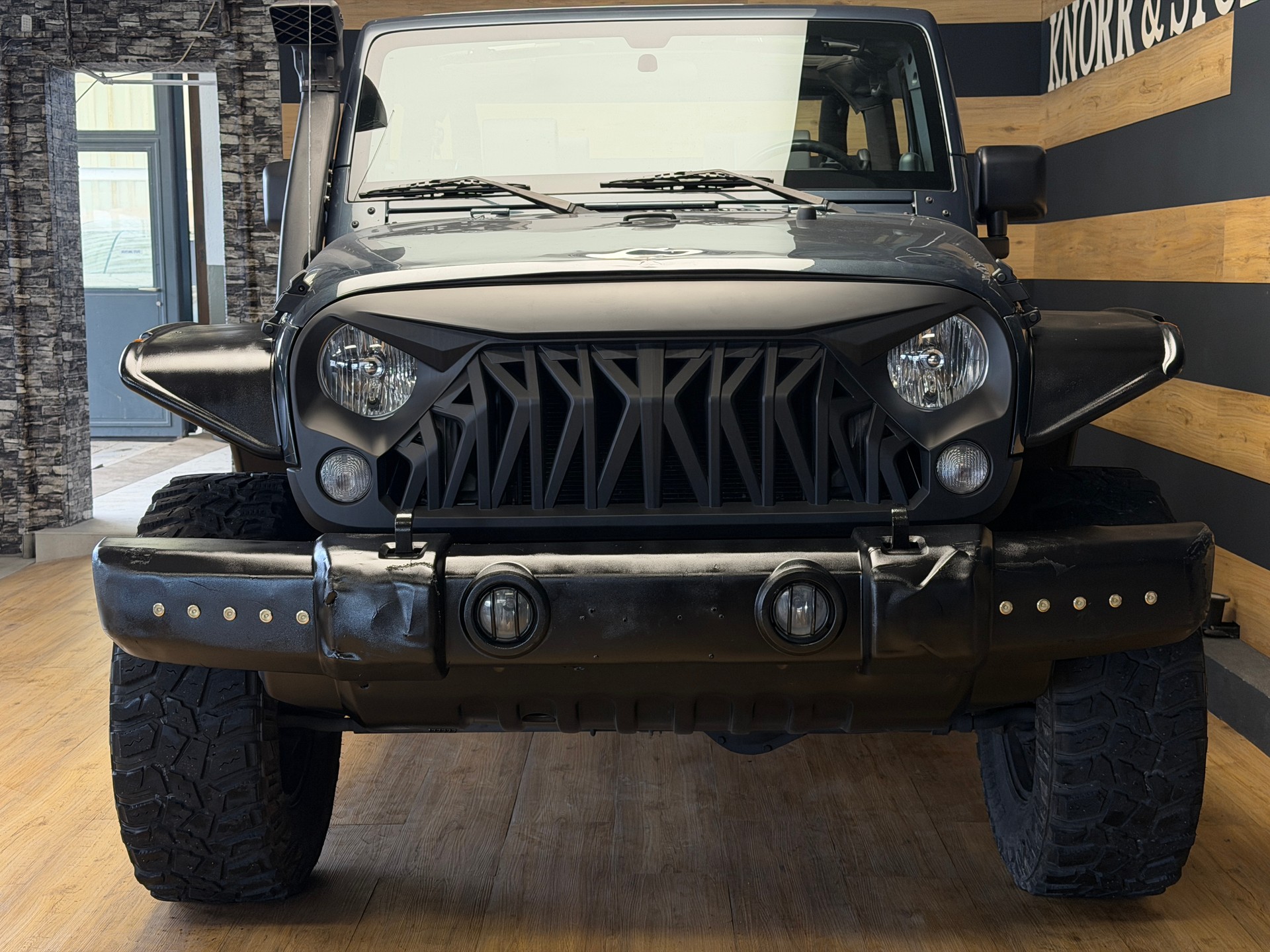 JEEP Wrangler 3.8 Unlimited Rubicon Sahara Automatic-image-4
