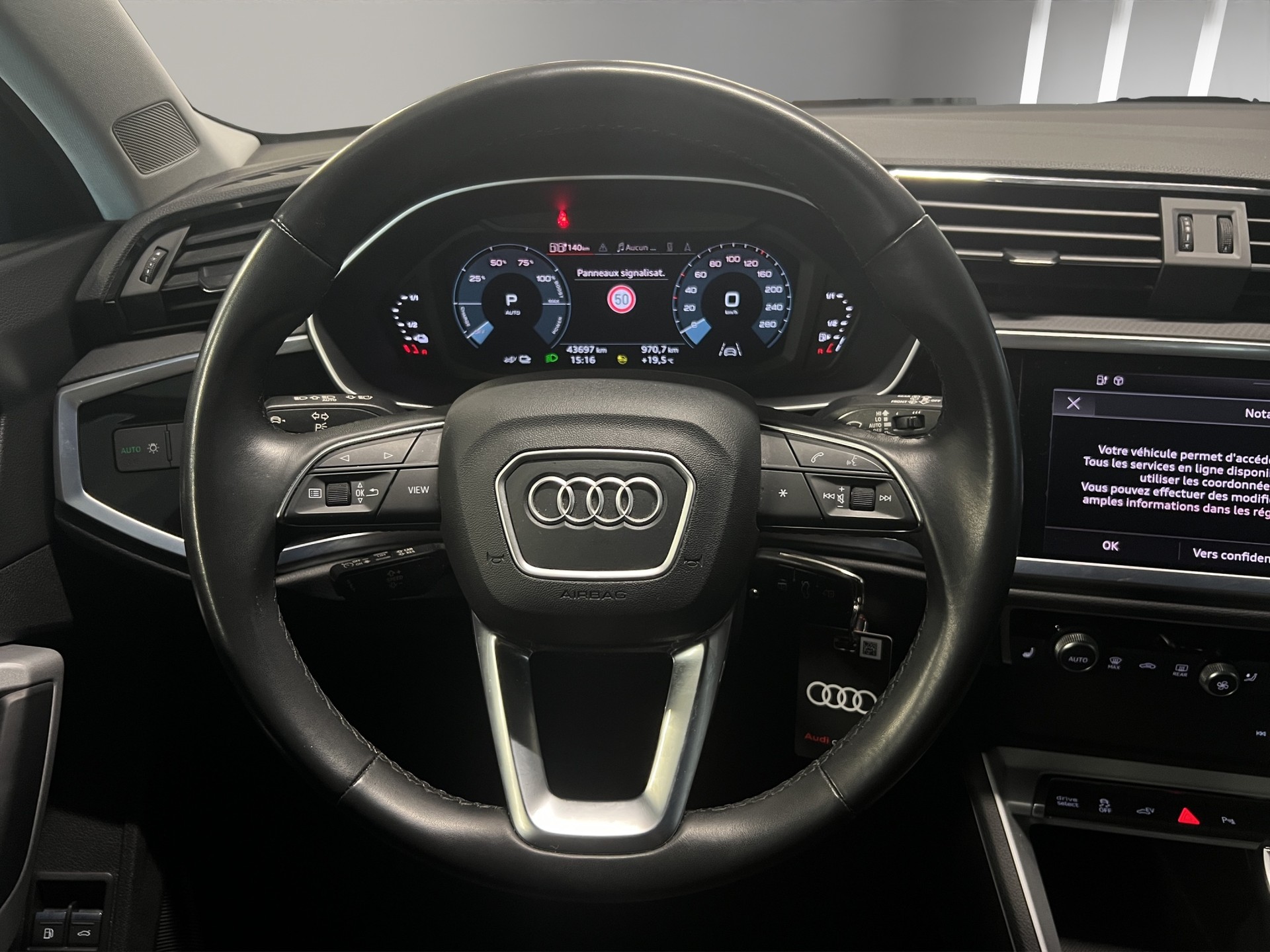 AUDI Q3 45 TFSI e S-tronic LEASING à partir de CHF 399.-/mois-image-9