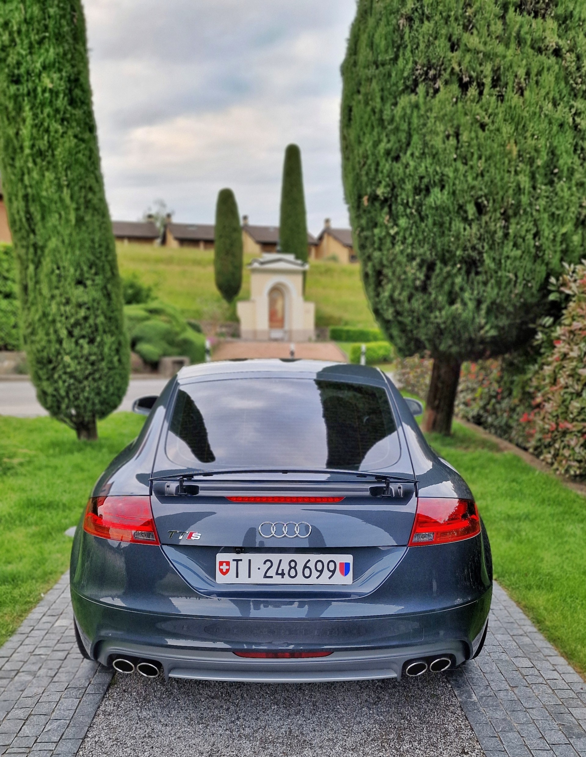 AUDI 2.0 TFSI quattro-image-10