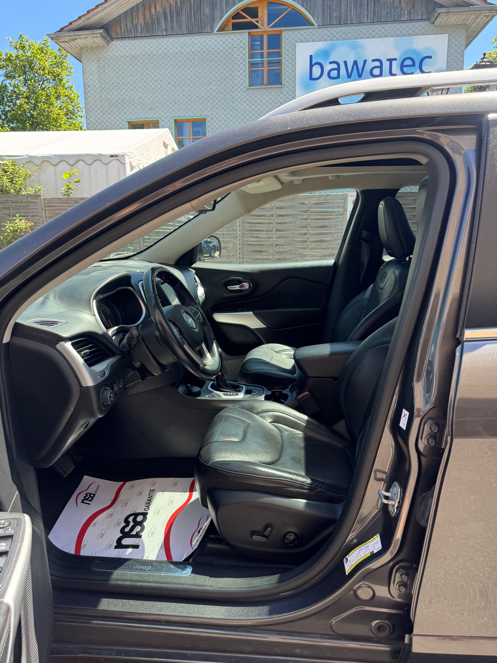 JEEP Cherokee 2.2TD Overland AWD 9ATX-image-7